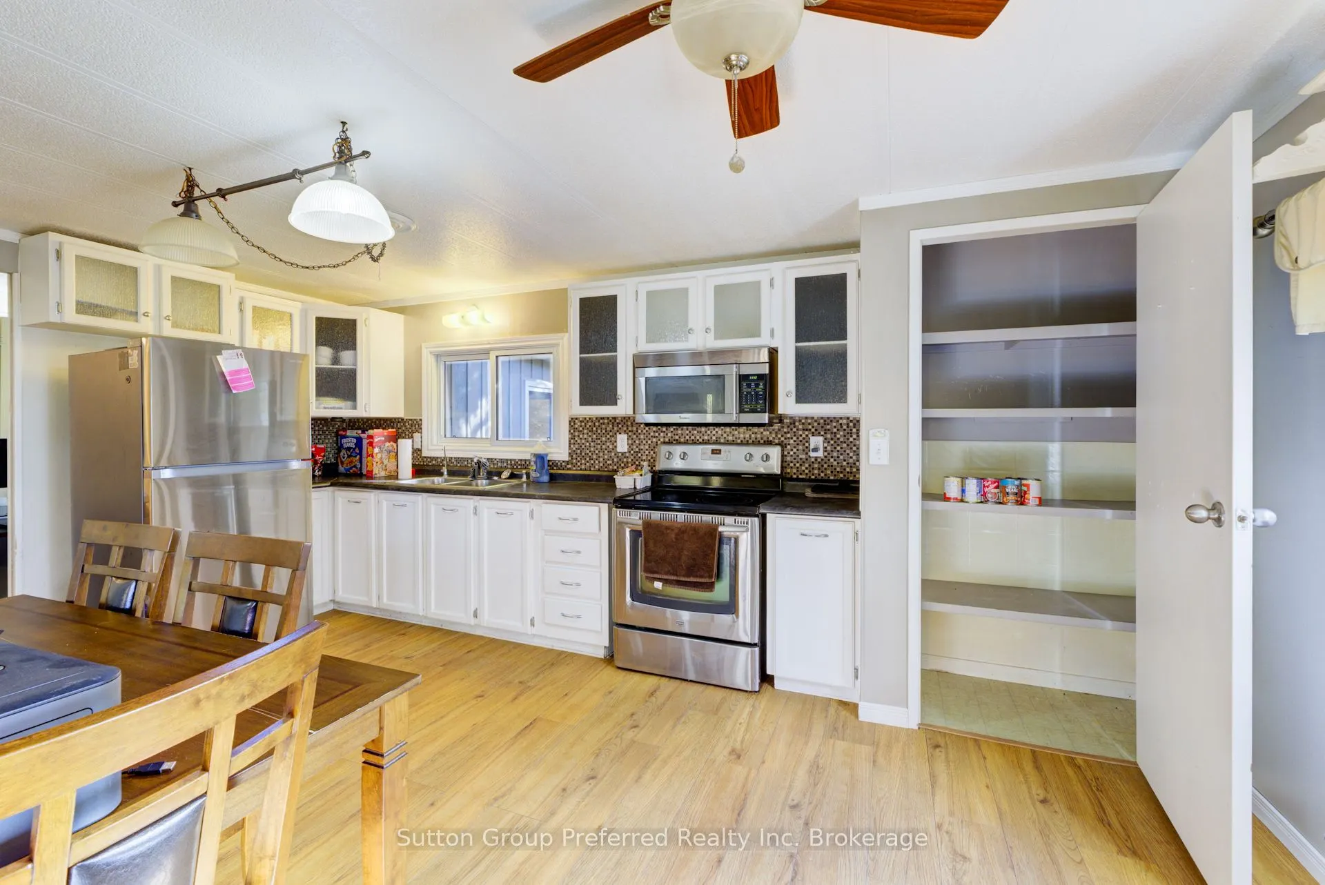 806201 Oxford Road 29 Road, #69