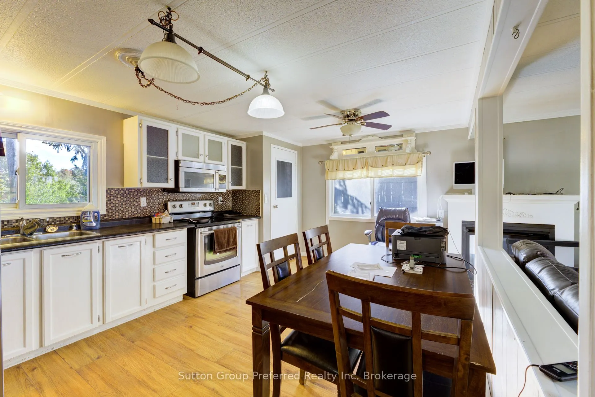 806201 Oxford Road 29 Road, #69