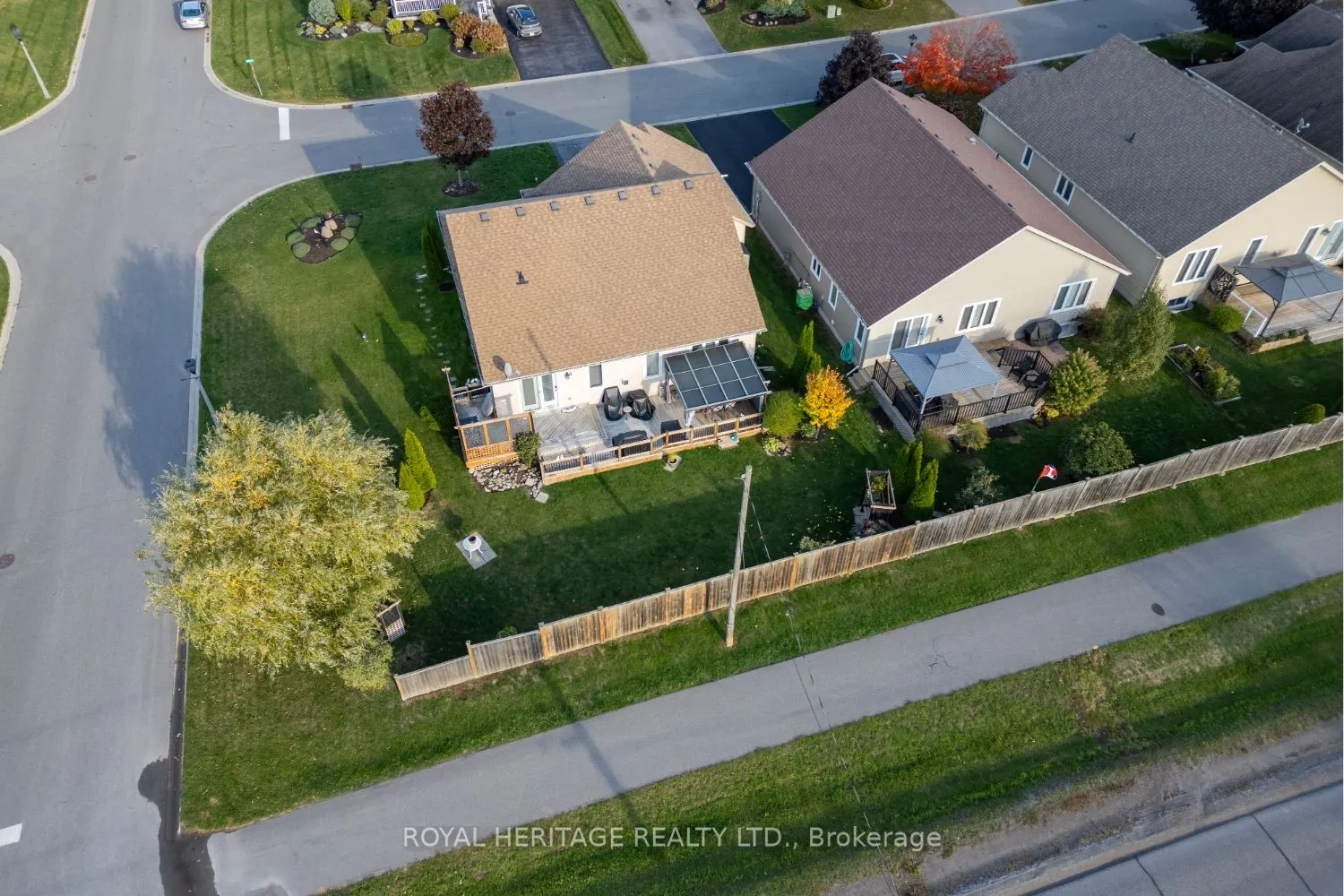 48 Ward Drive
