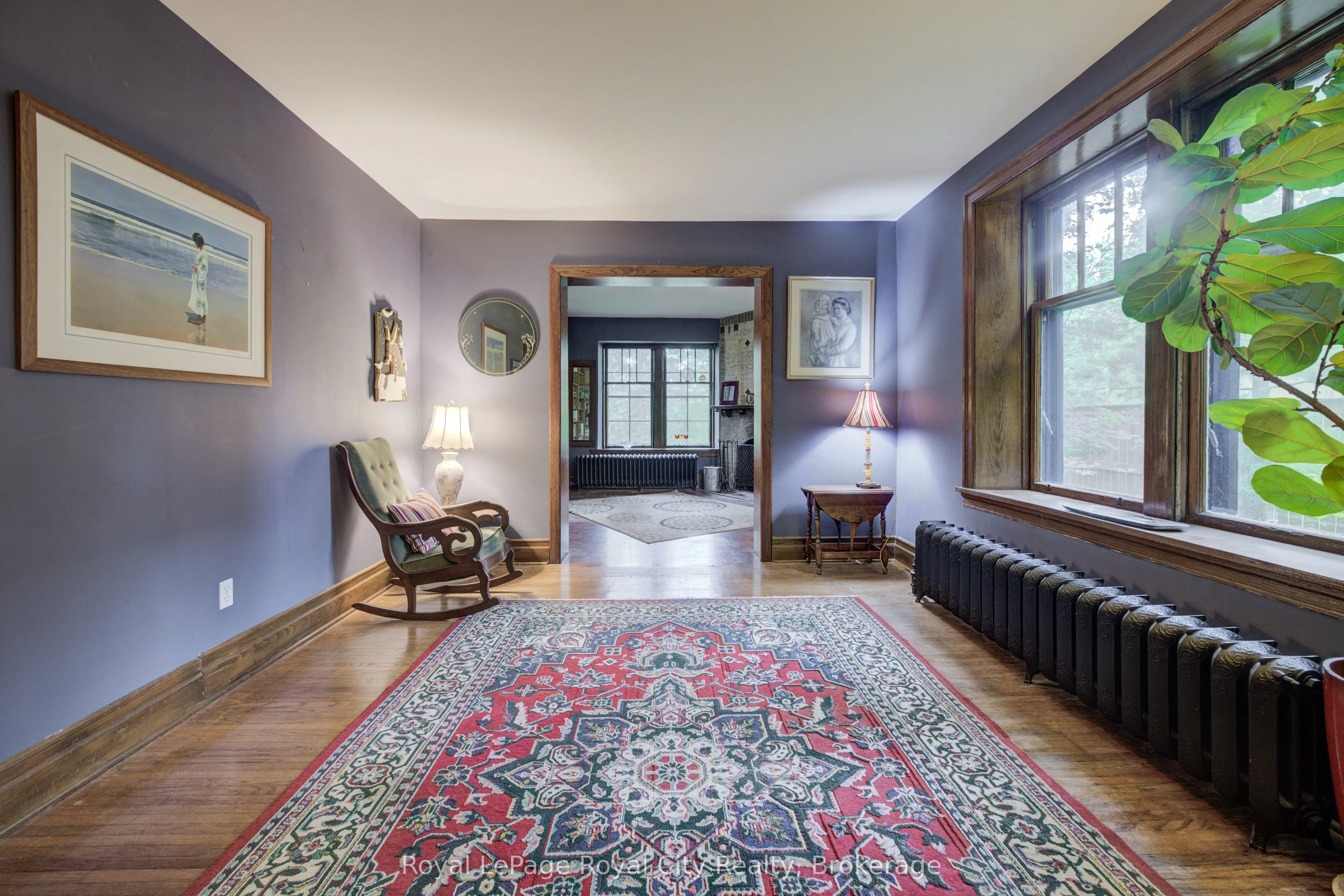 513 ST ANDREW Street W