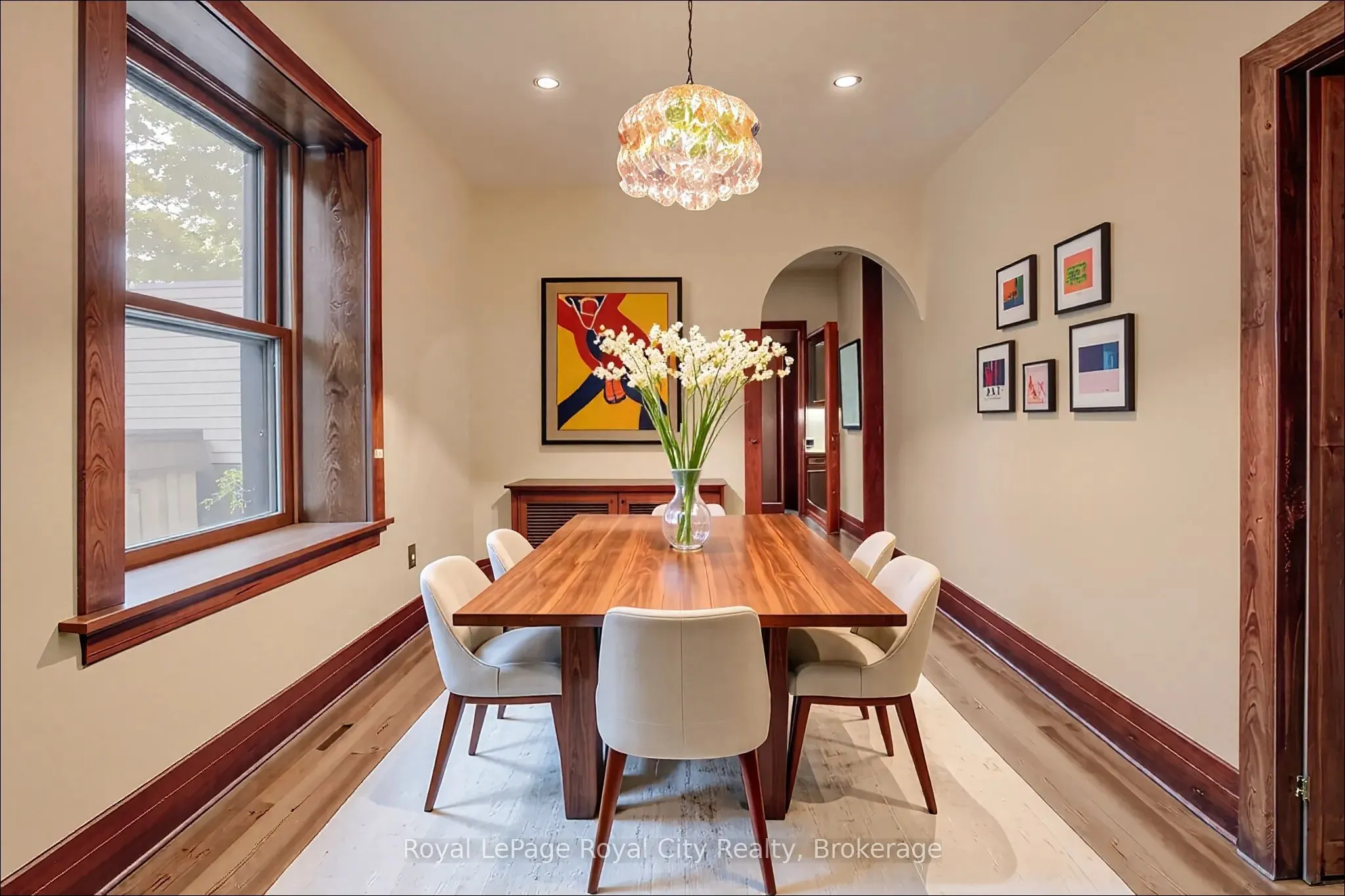 513 ST ANDREW Street W