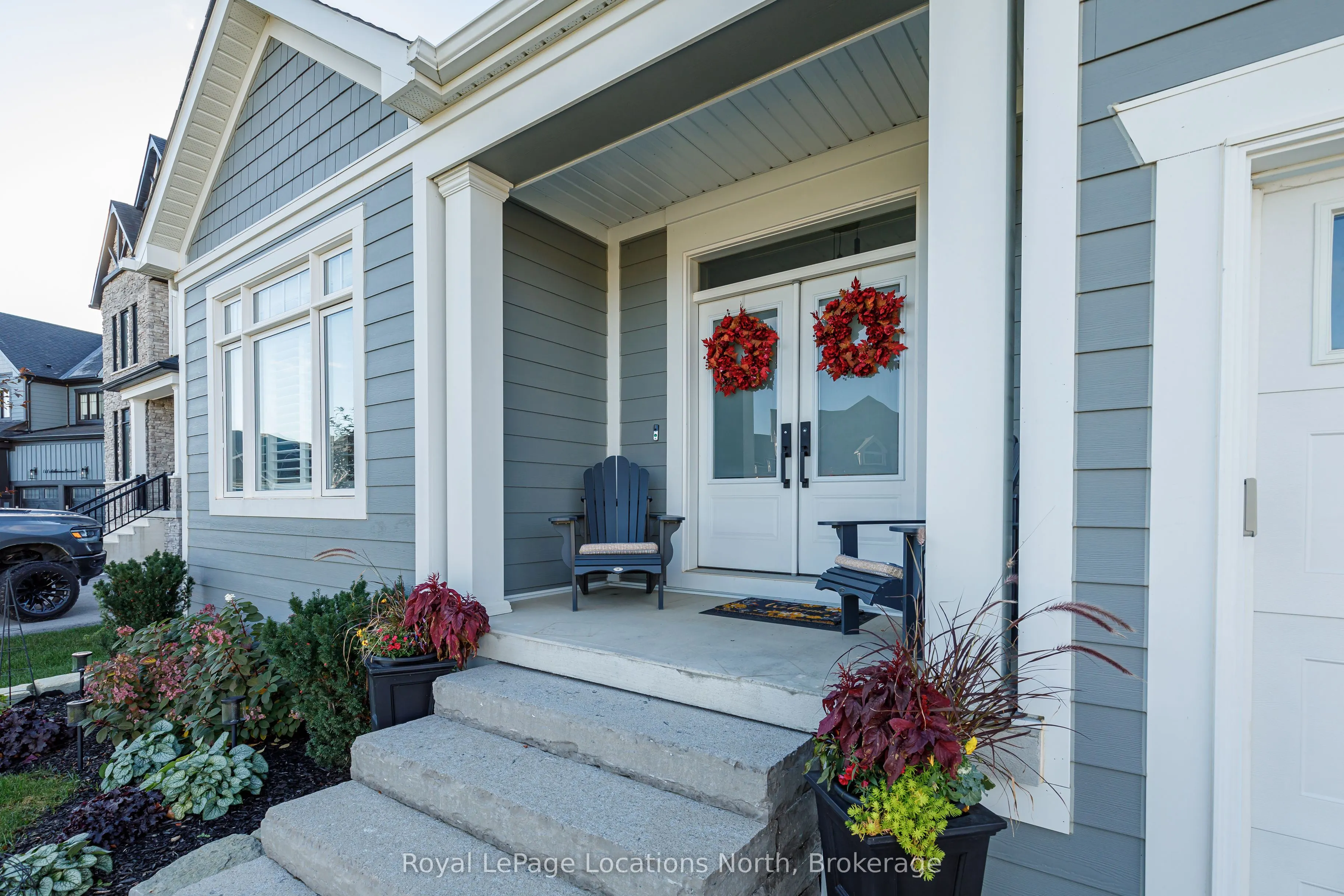 107 Stillwater Crescent