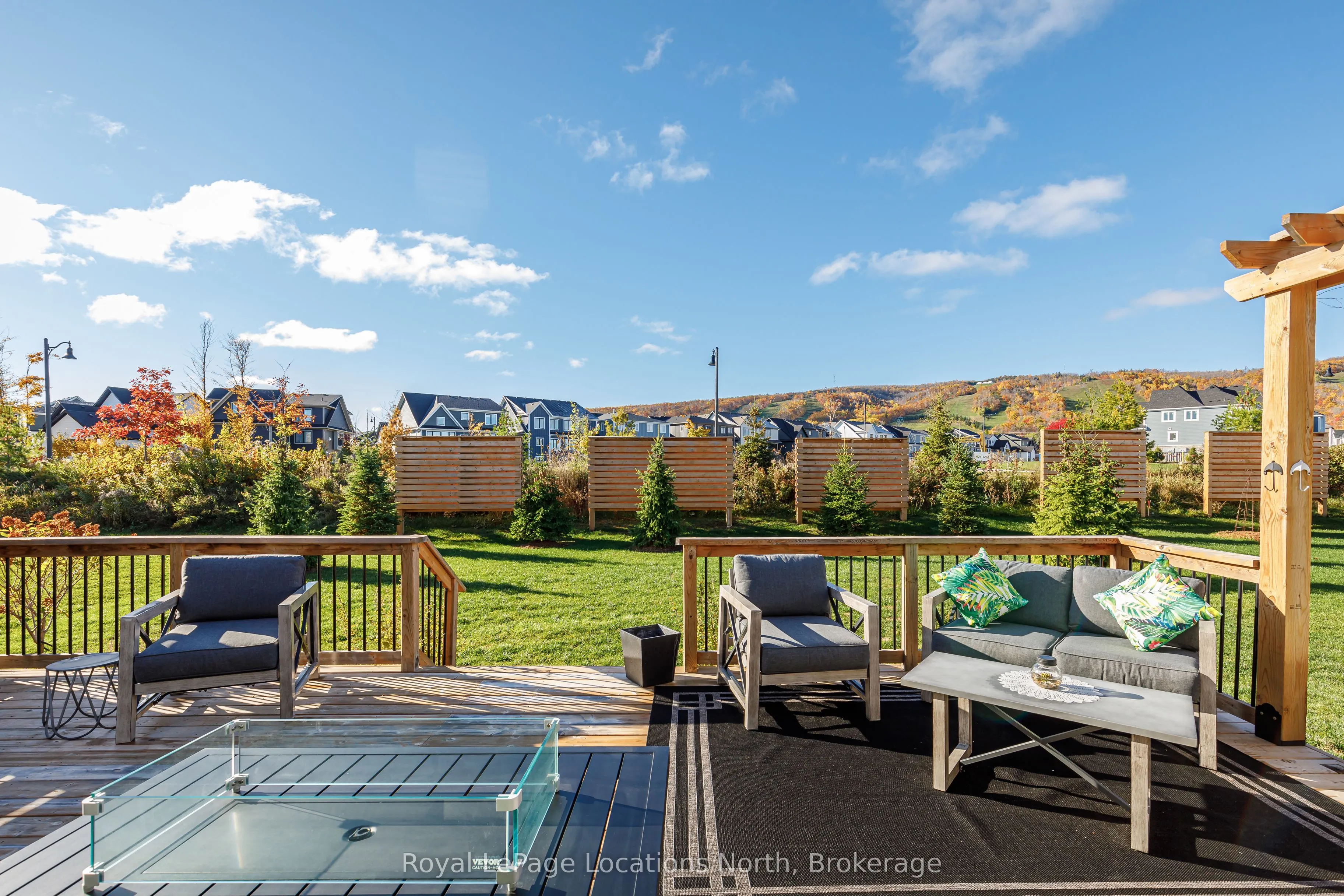 107 Stillwater Crescent