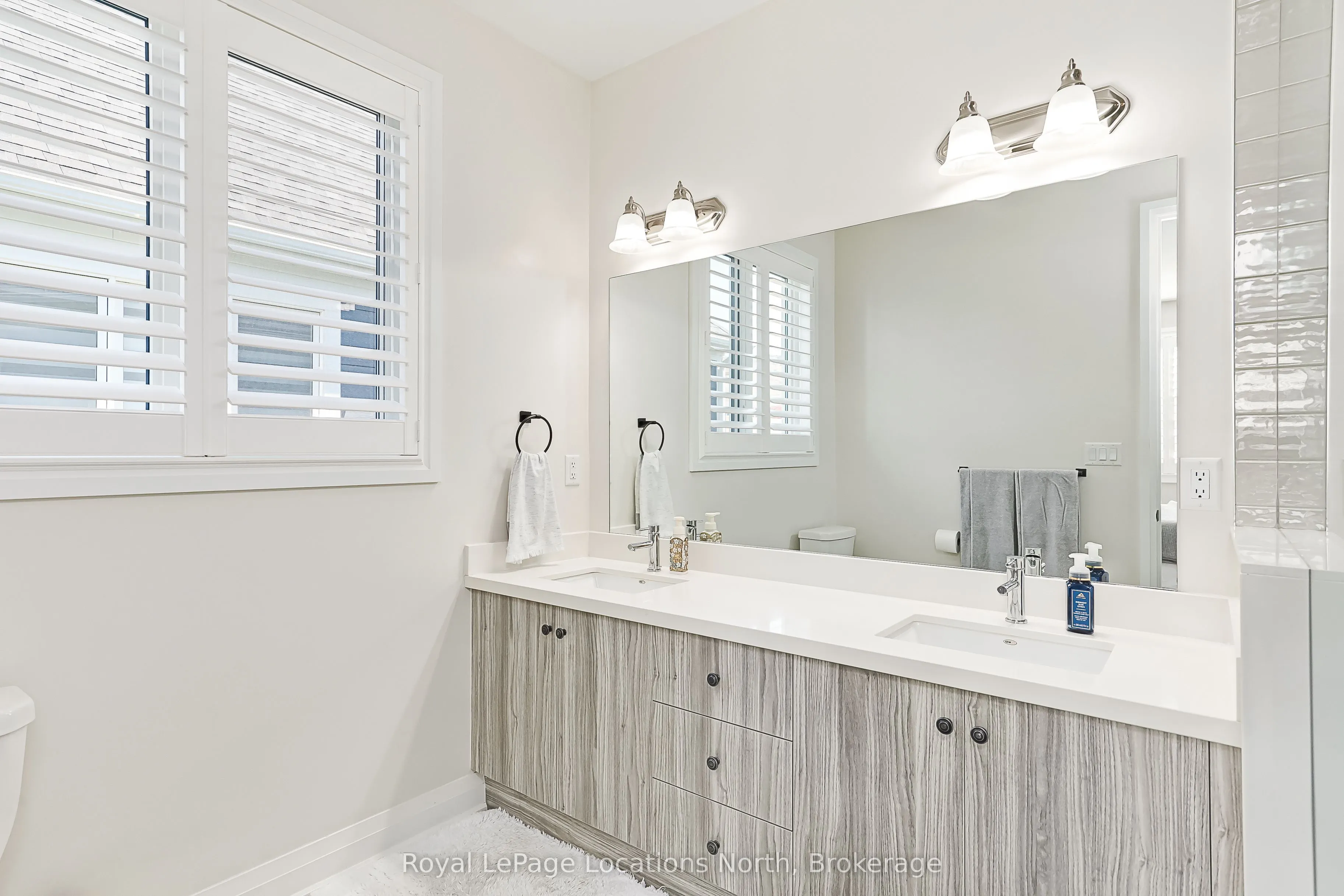 107 Stillwater Crescent