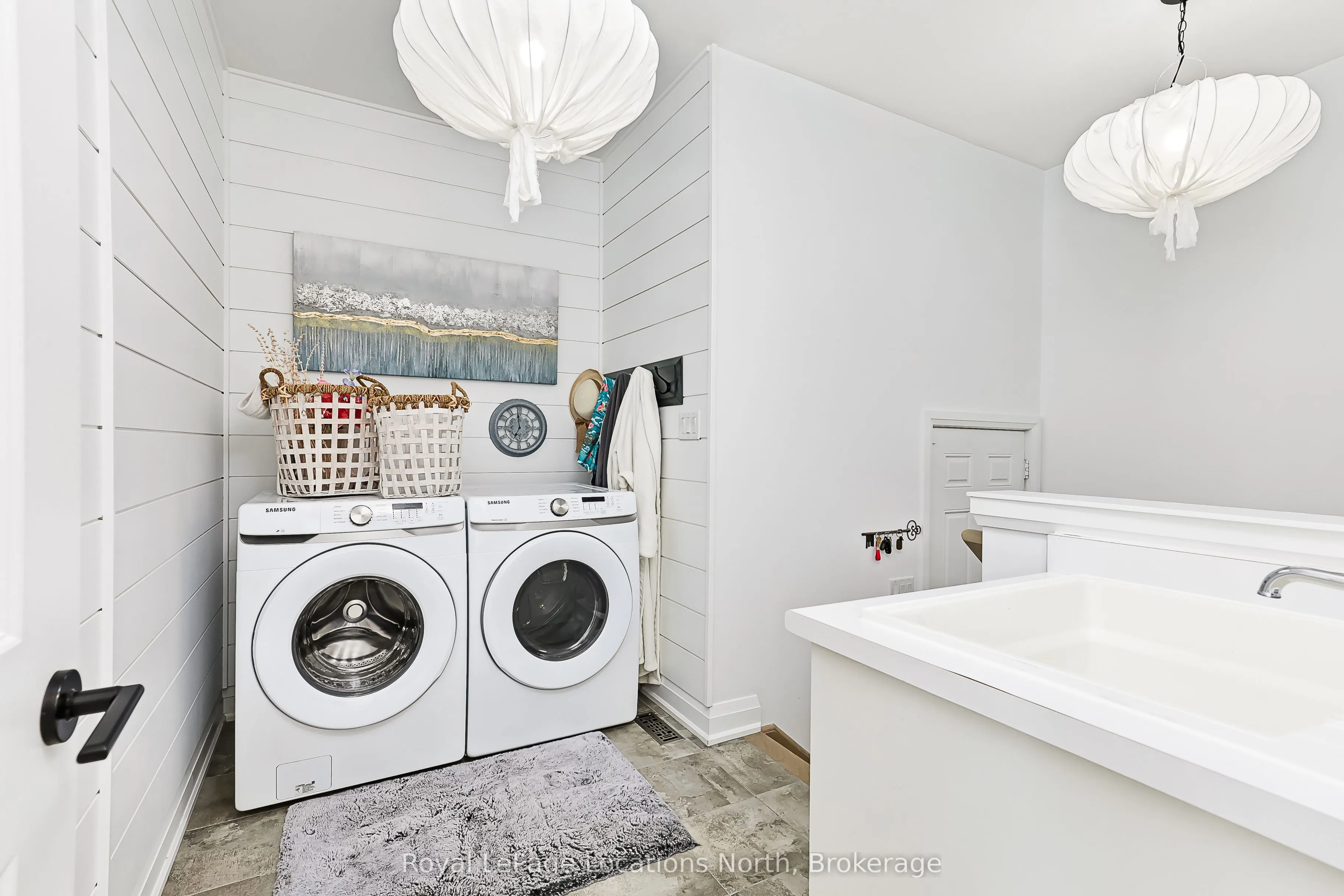 107 Stillwater Crescent