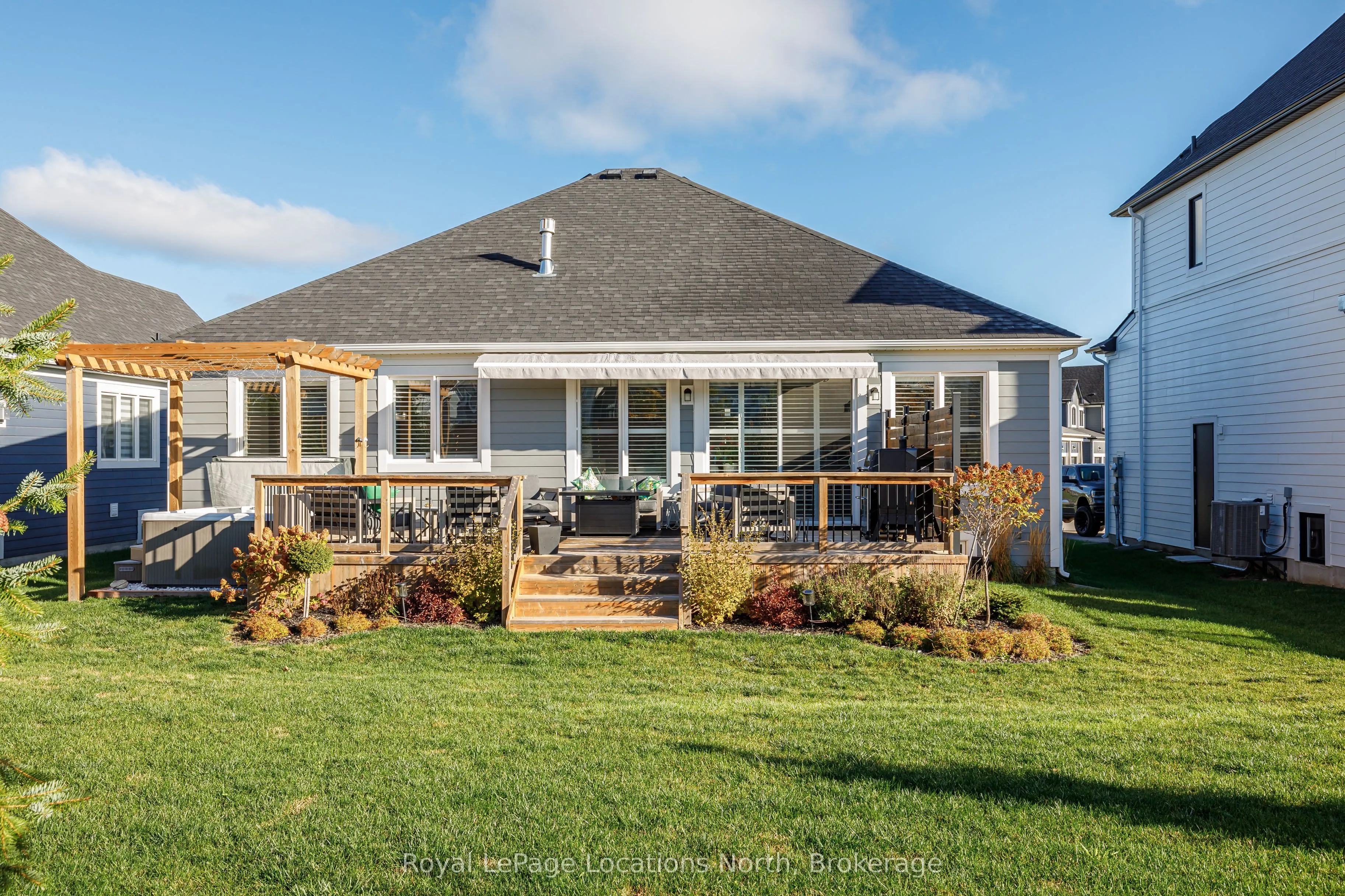 107 Stillwater Crescent