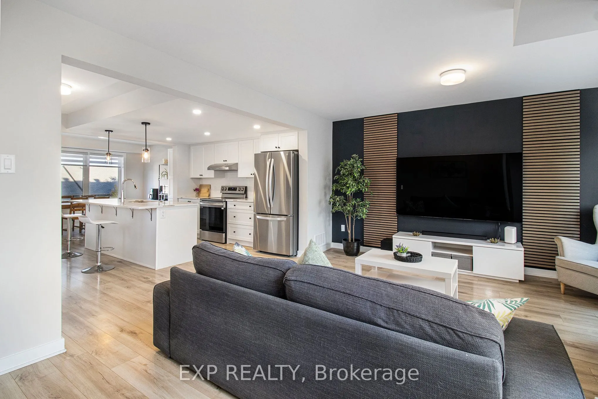 754 Kinstead Private