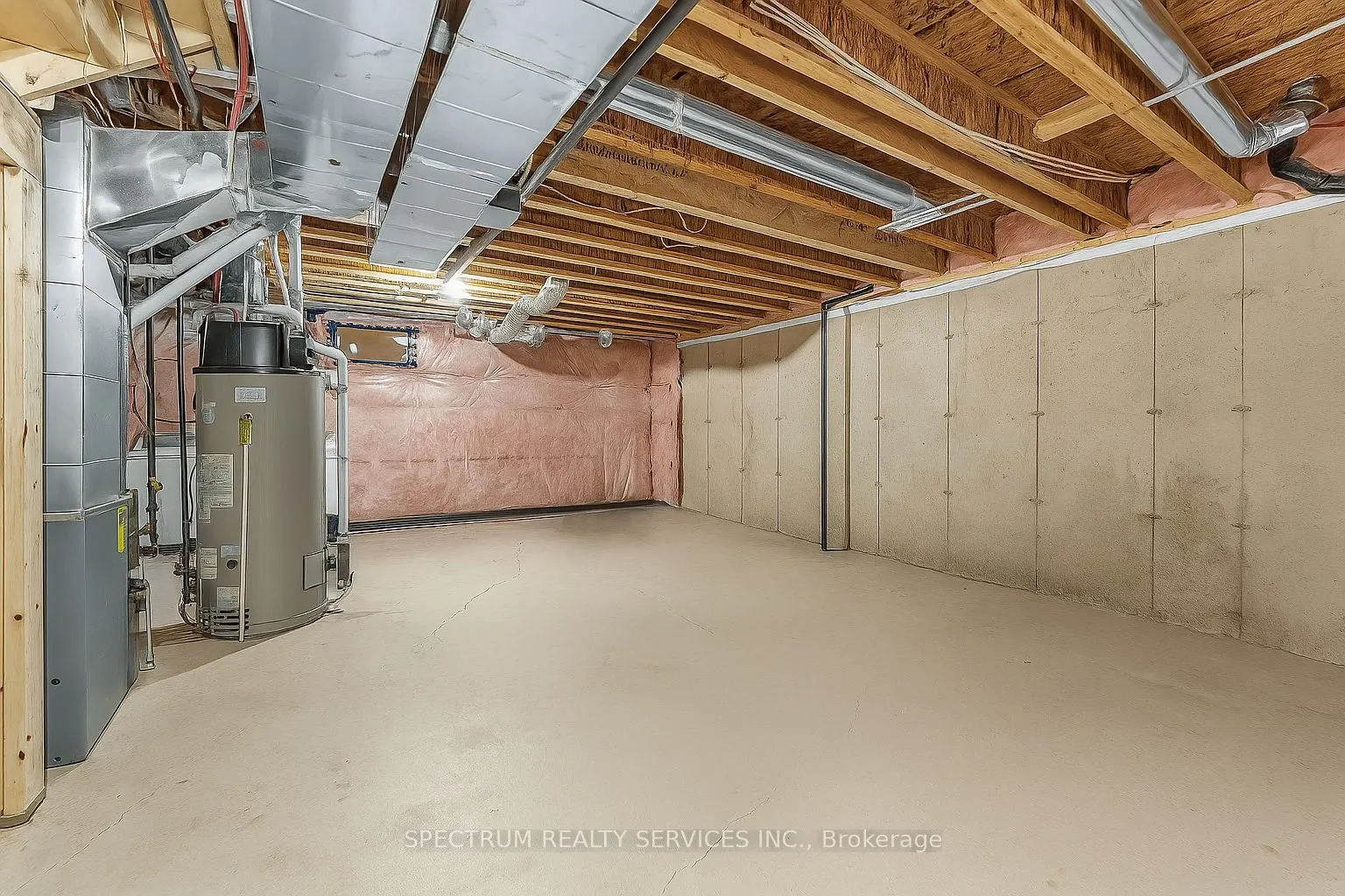 125 Keelson Street E