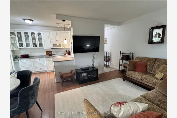 6390 Huggins Street, #101