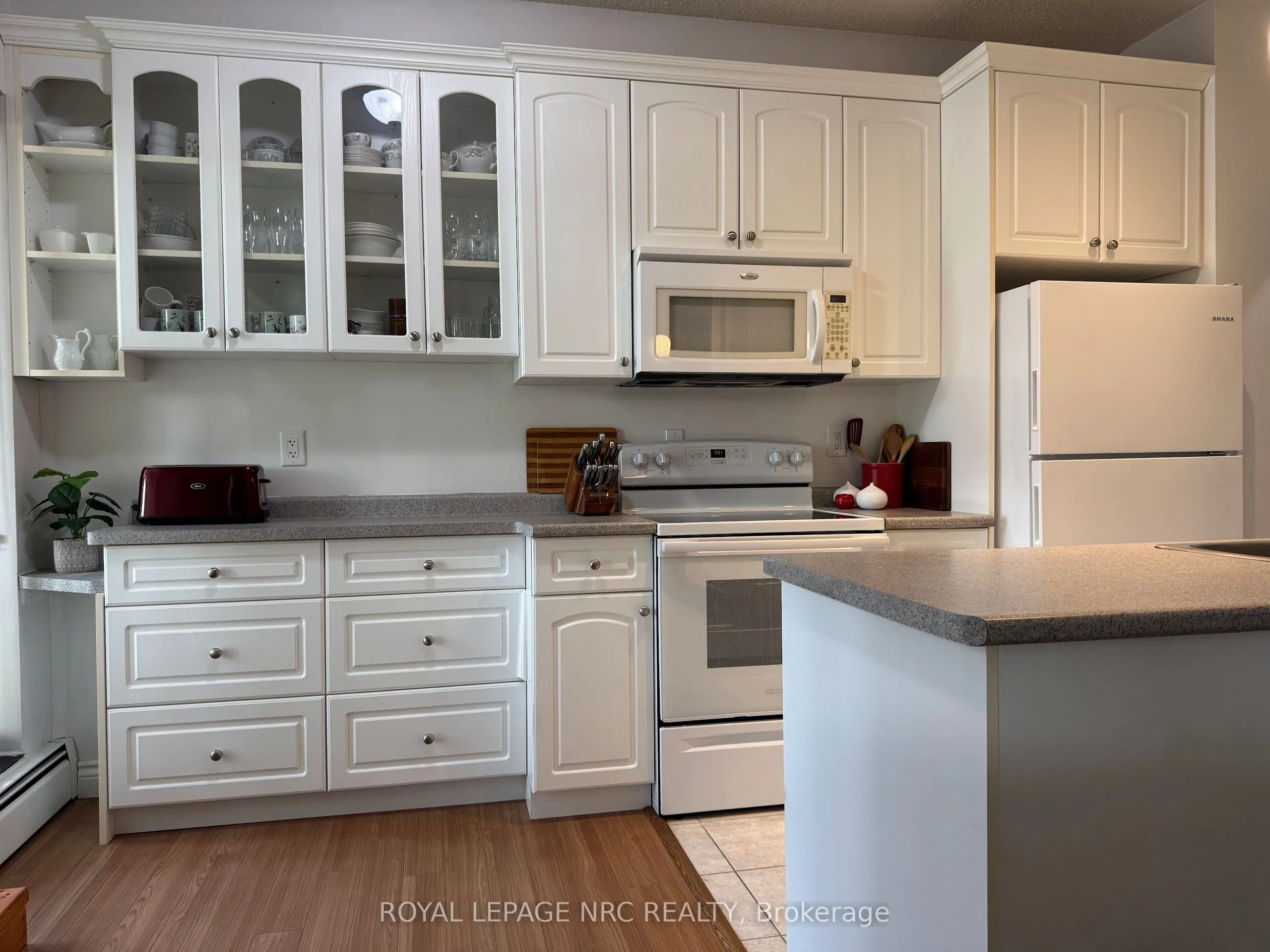 6390 Huggins Street, #101