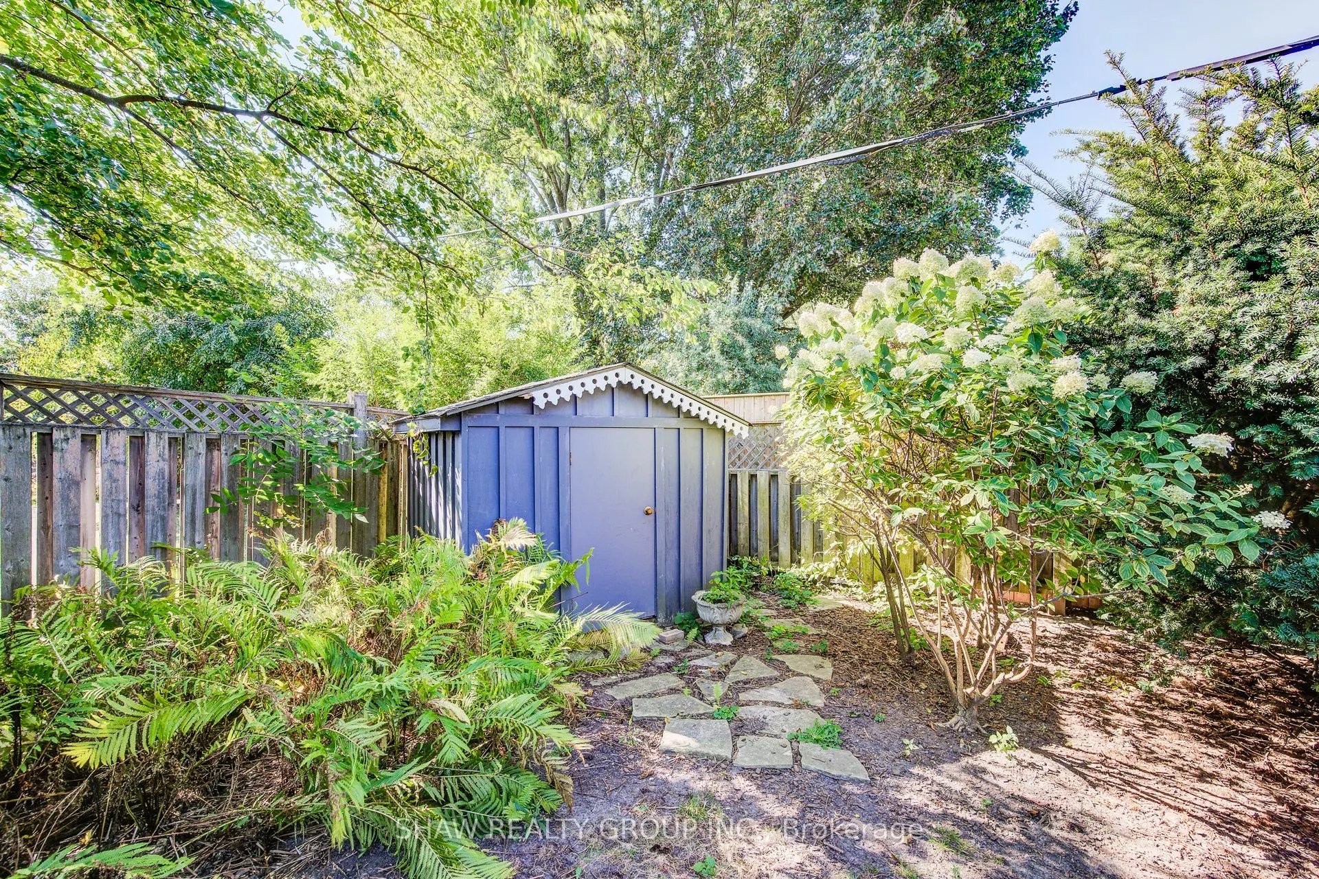 378 Stevenson Street N