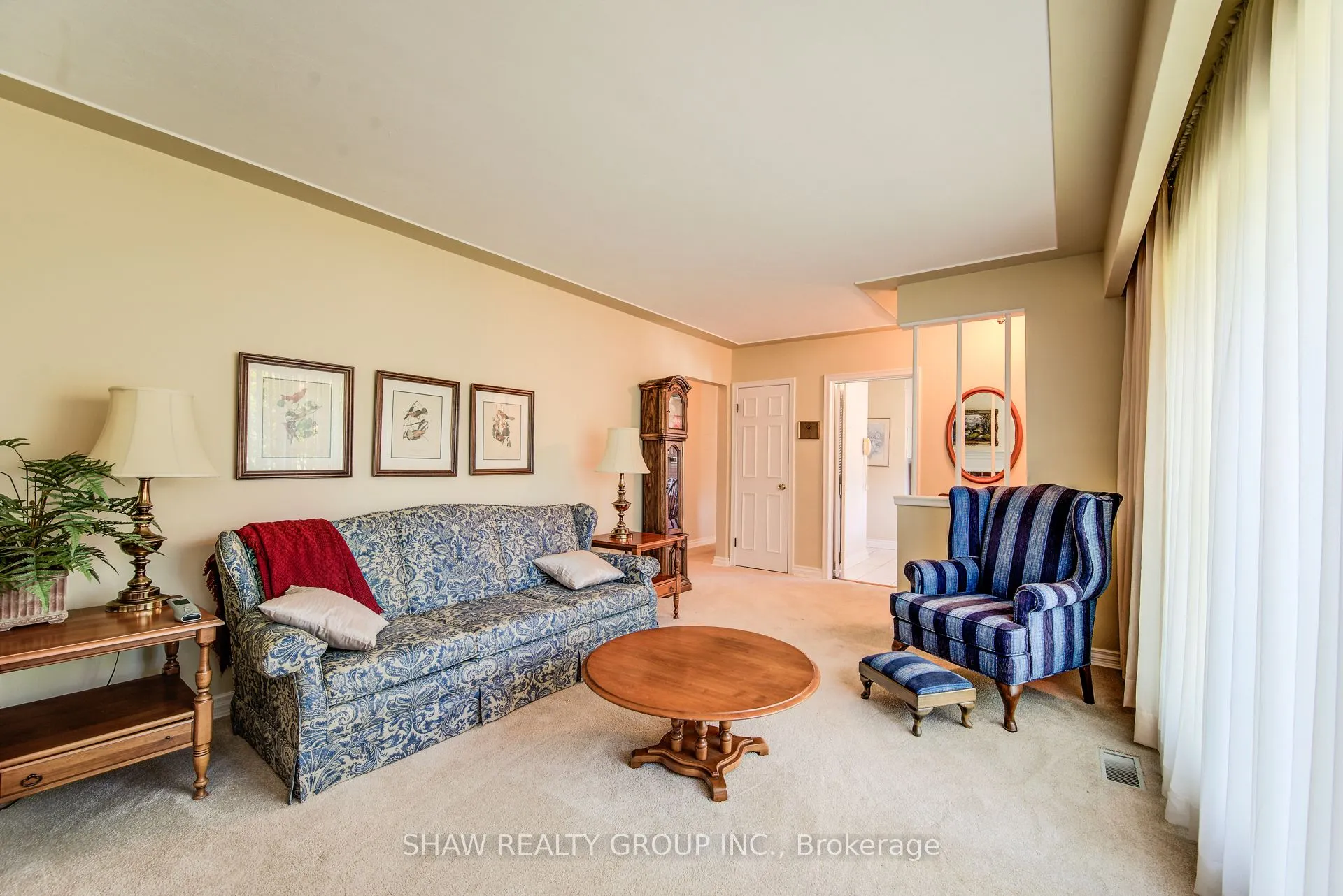 378 Stevenson Street N