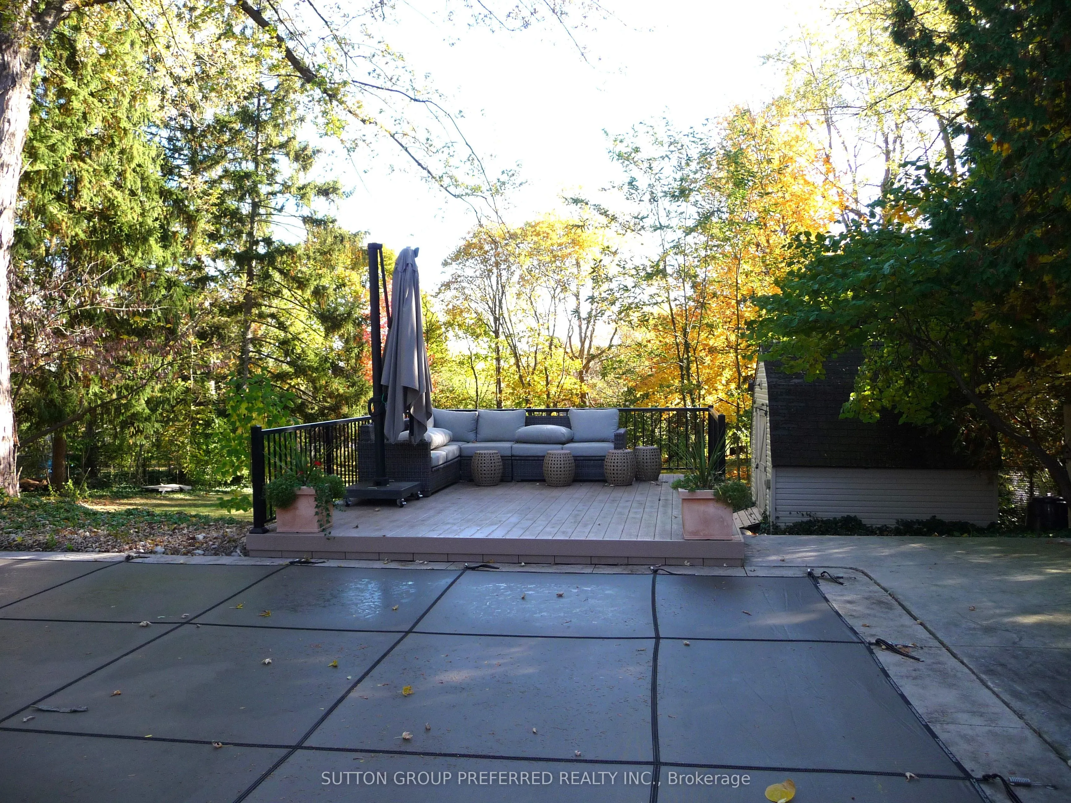 580 Upper Queen Street