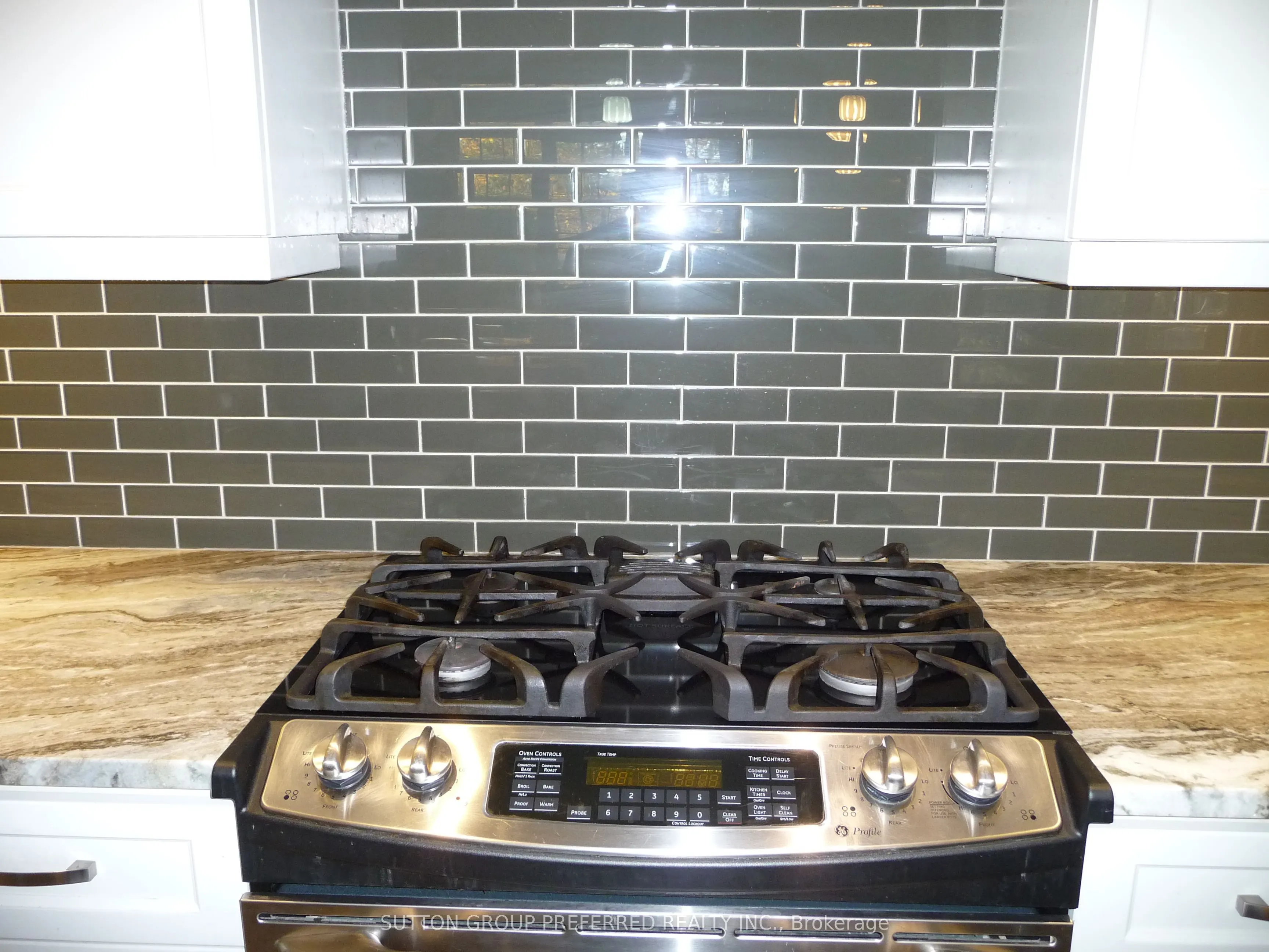 580 Upper Queen Street