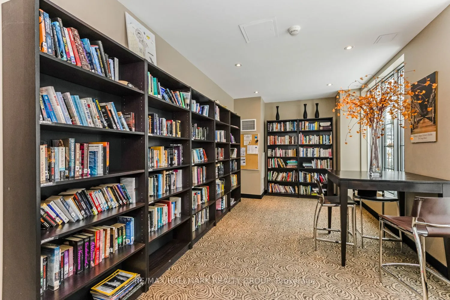 138 Somerset Street W, #502