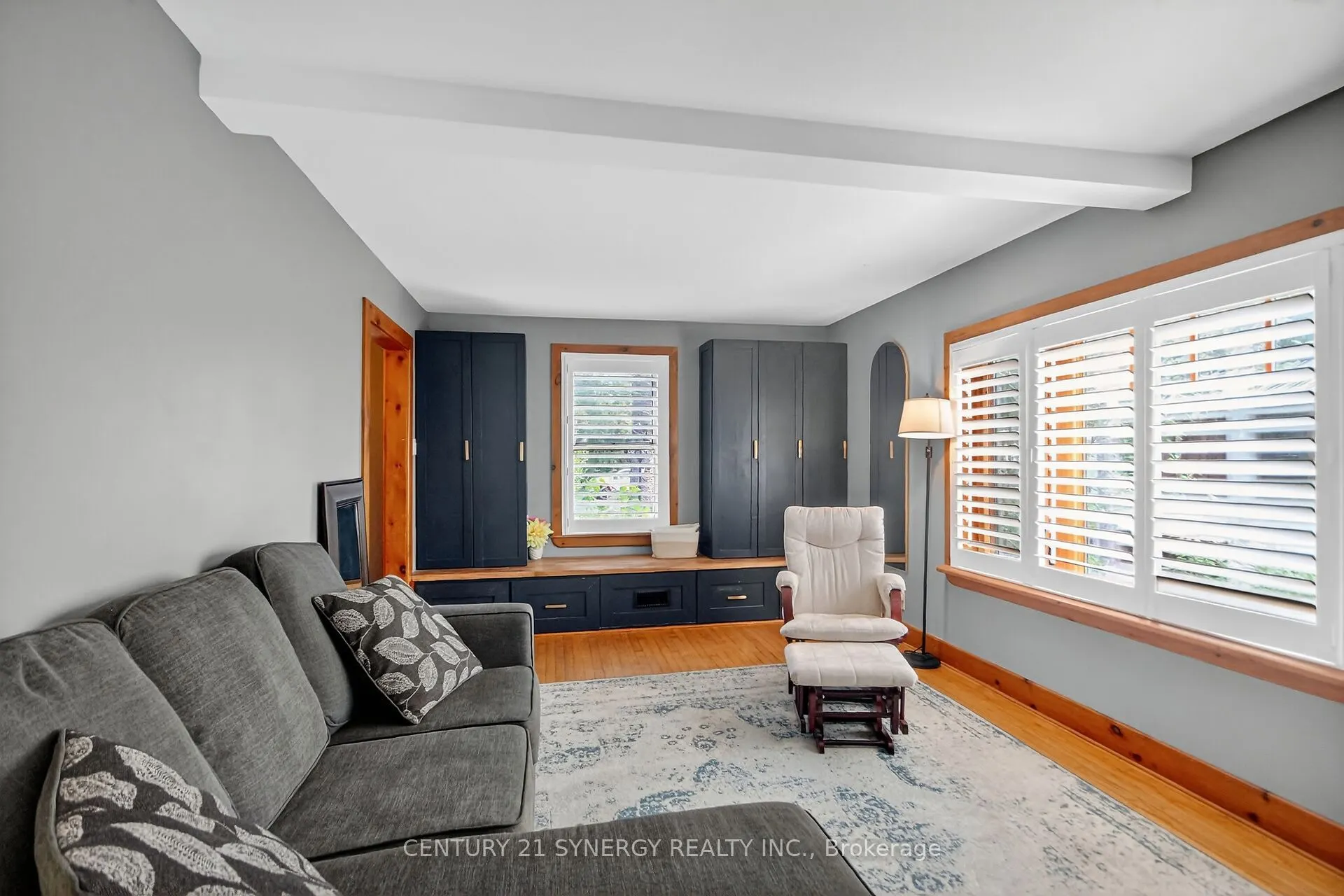 103 Queen Charlotte Street