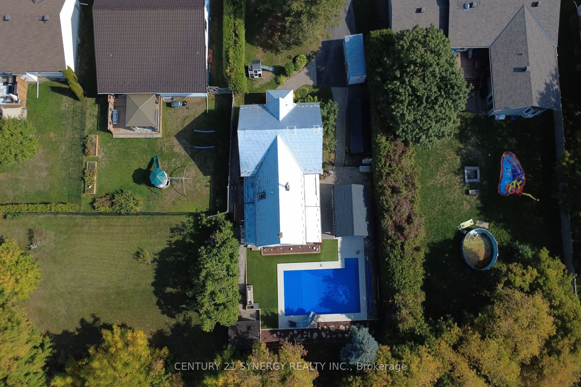 103 Queen Charlotte Street