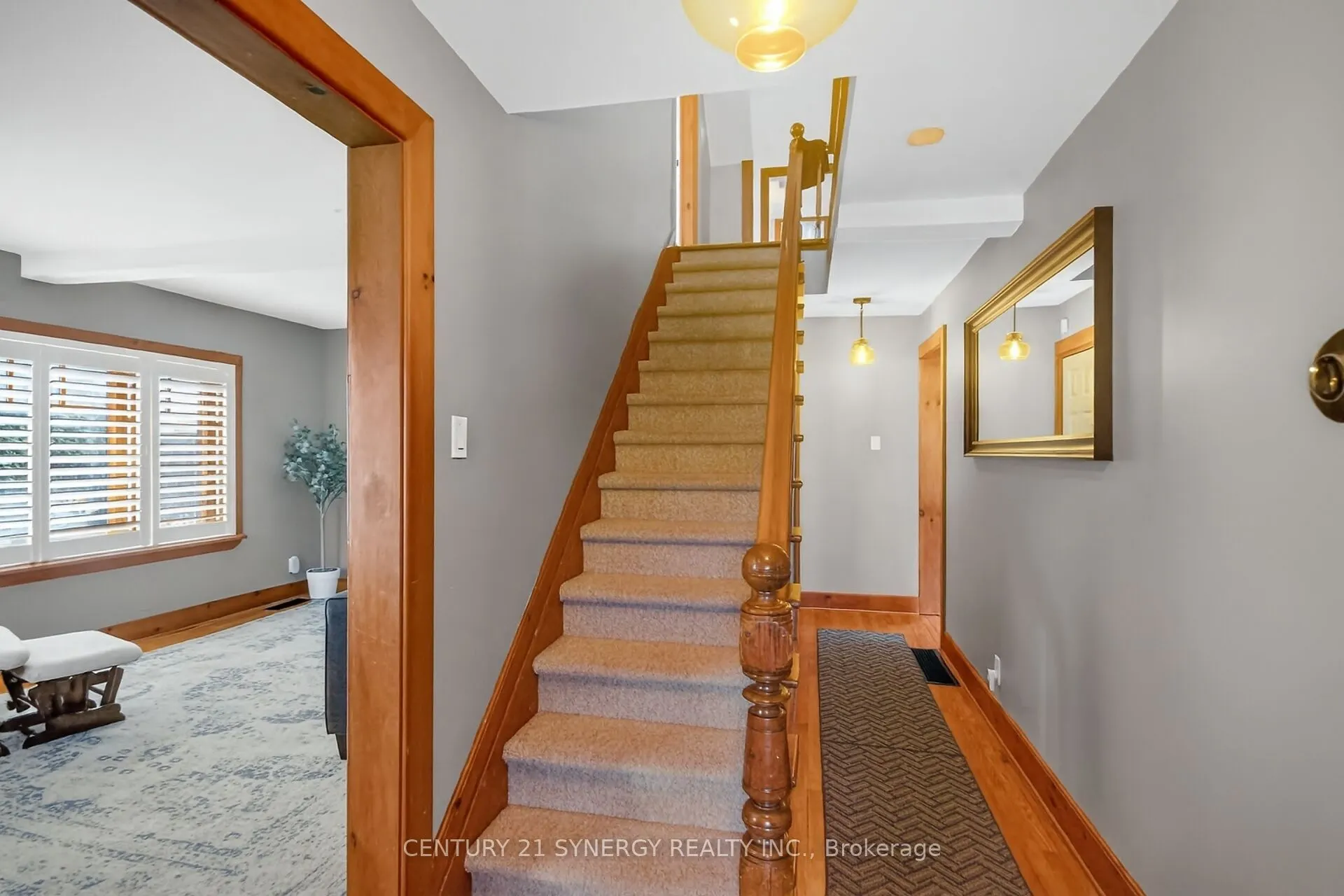 103 Queen Charlotte Street