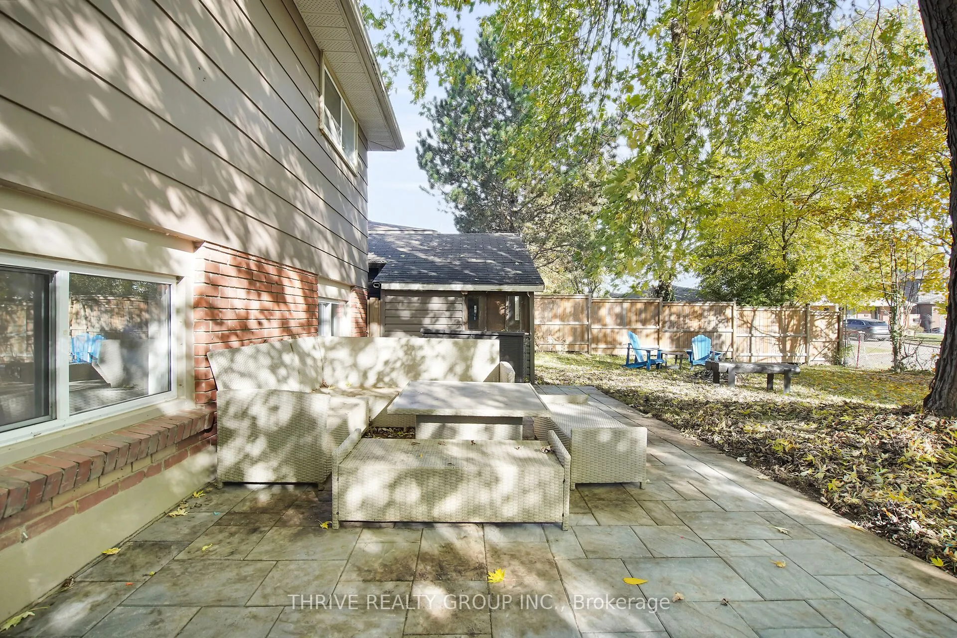 122 ST LAWRENCE Boulevard