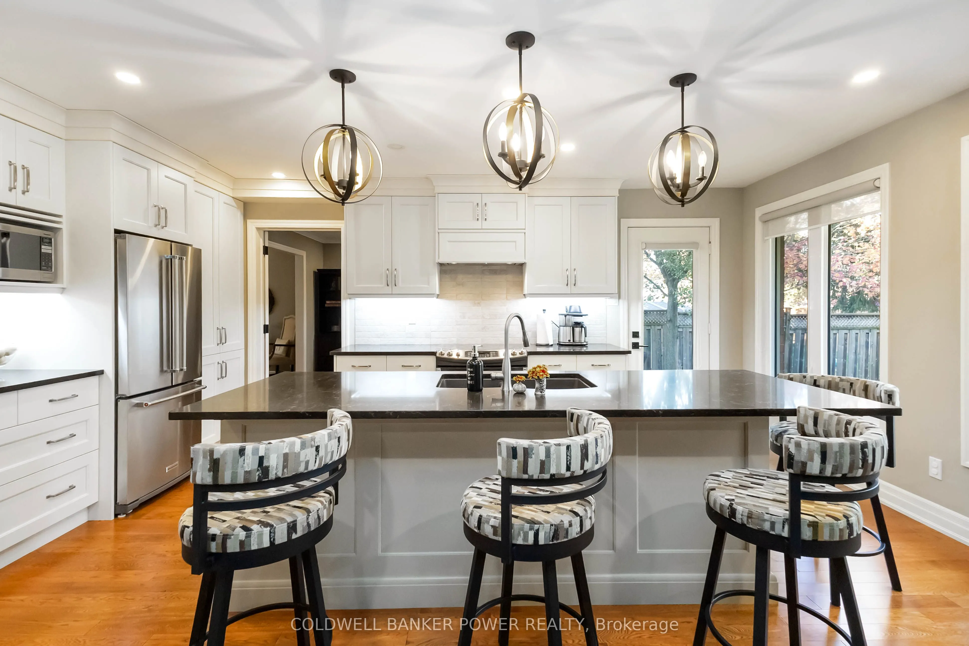 15 Monte Vista Crescent