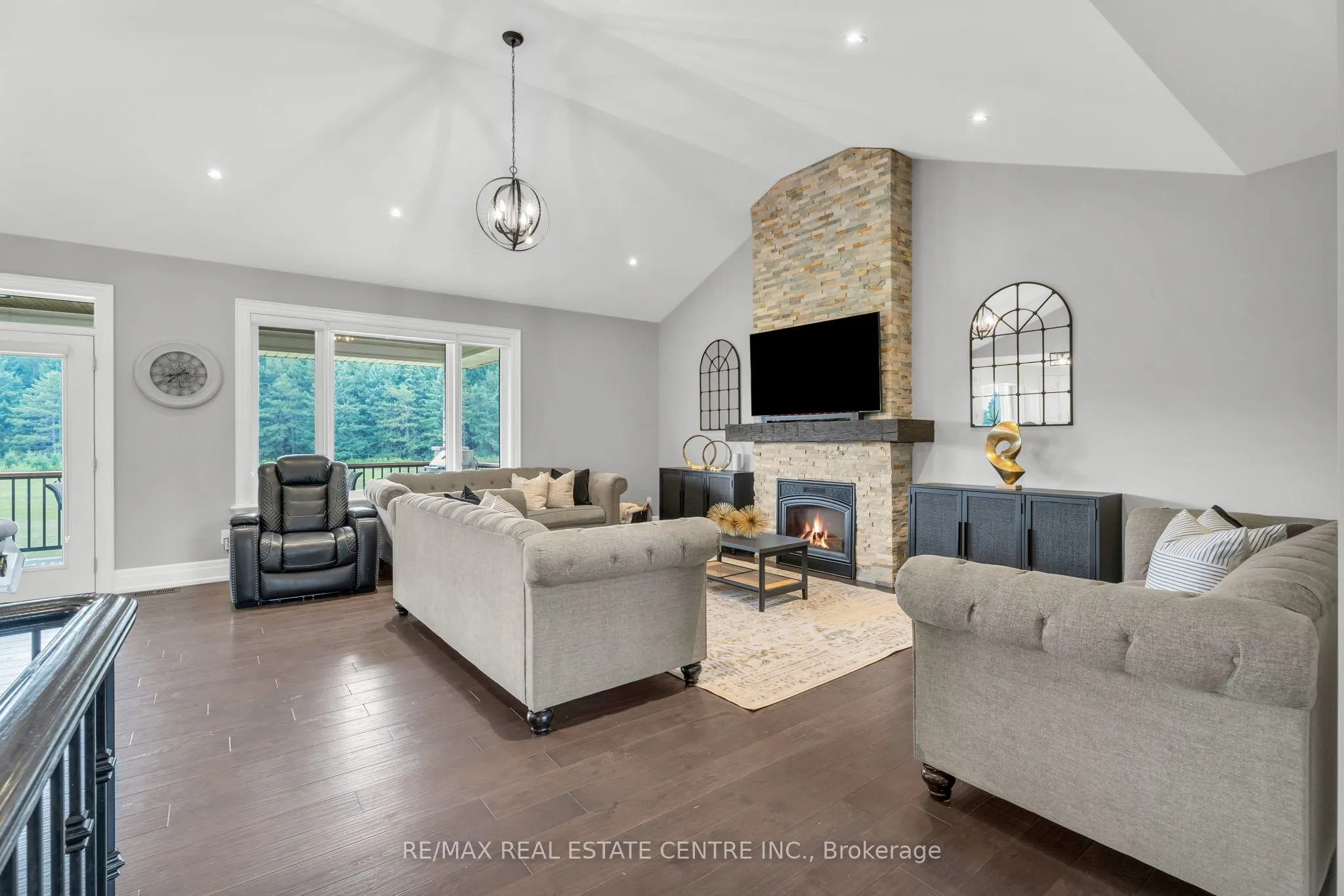 023181 Erin East Garafraxa Townline