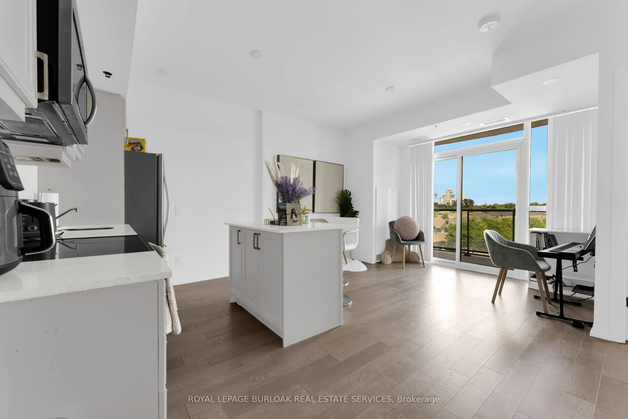 7711 Green Vista Gate, #402