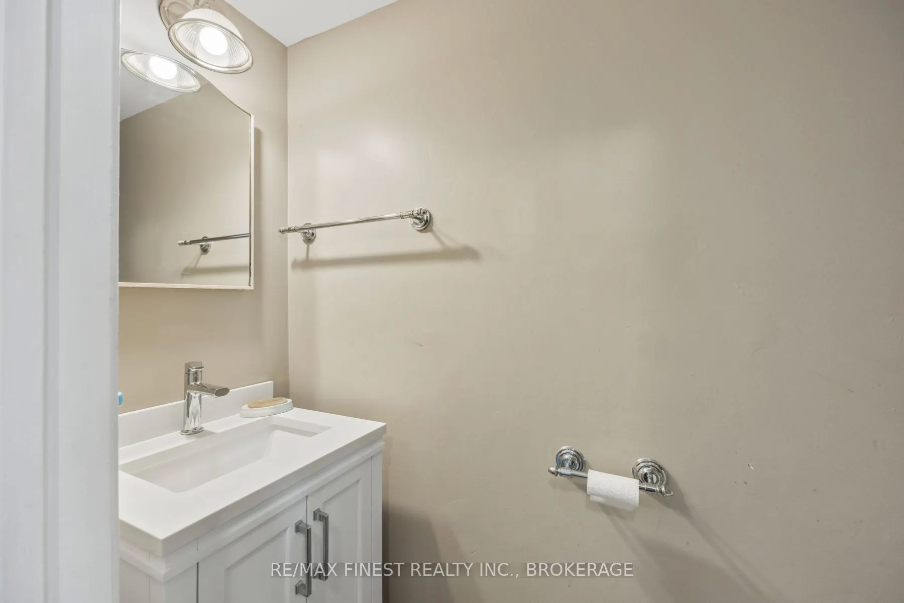 136 Notch Hill Road, #5