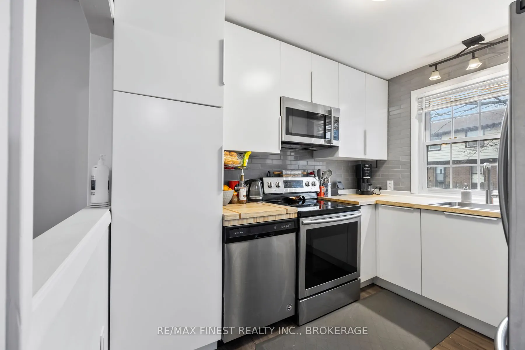 136 Notch Hill Road, #5