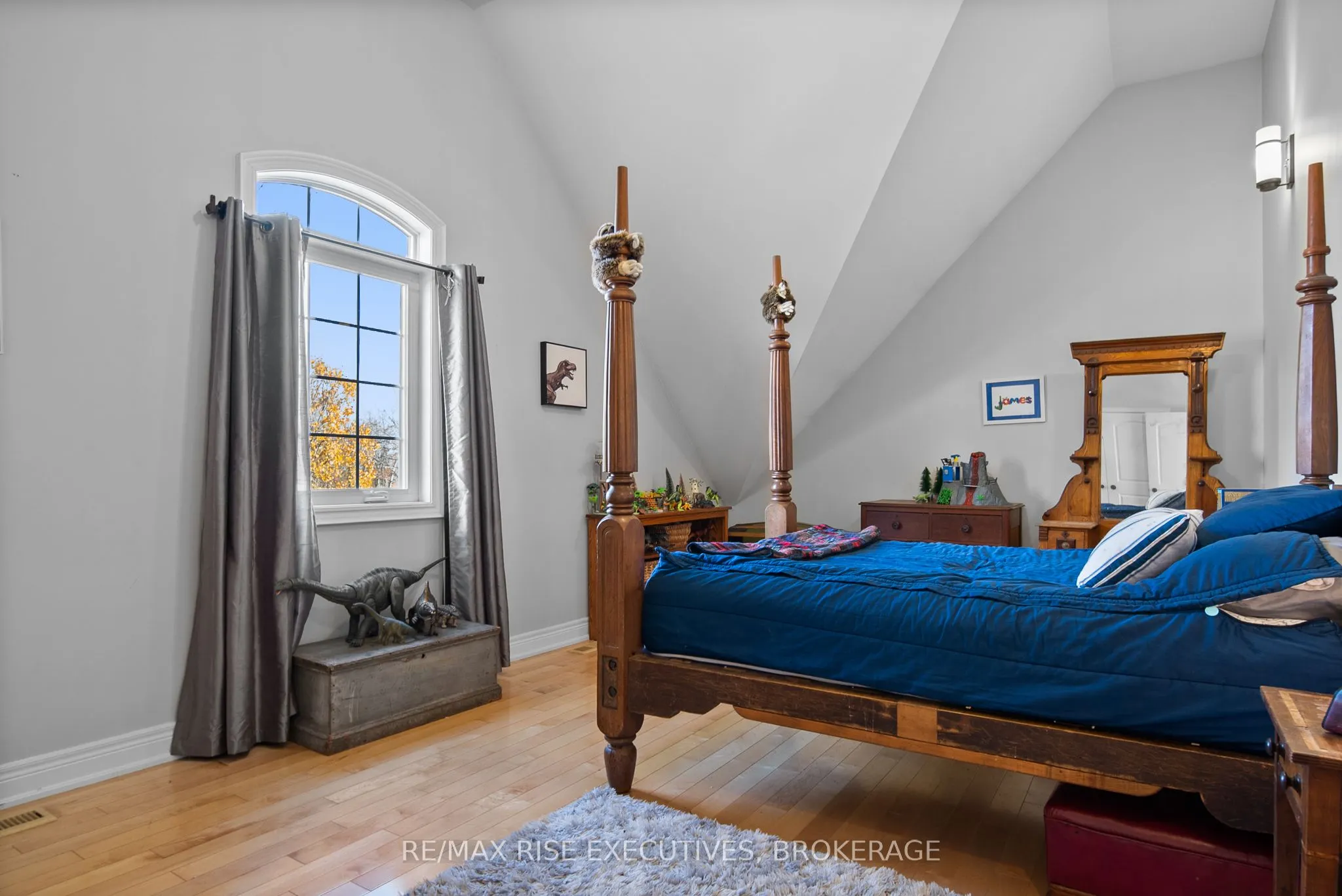 119 Fawn Brook Drive