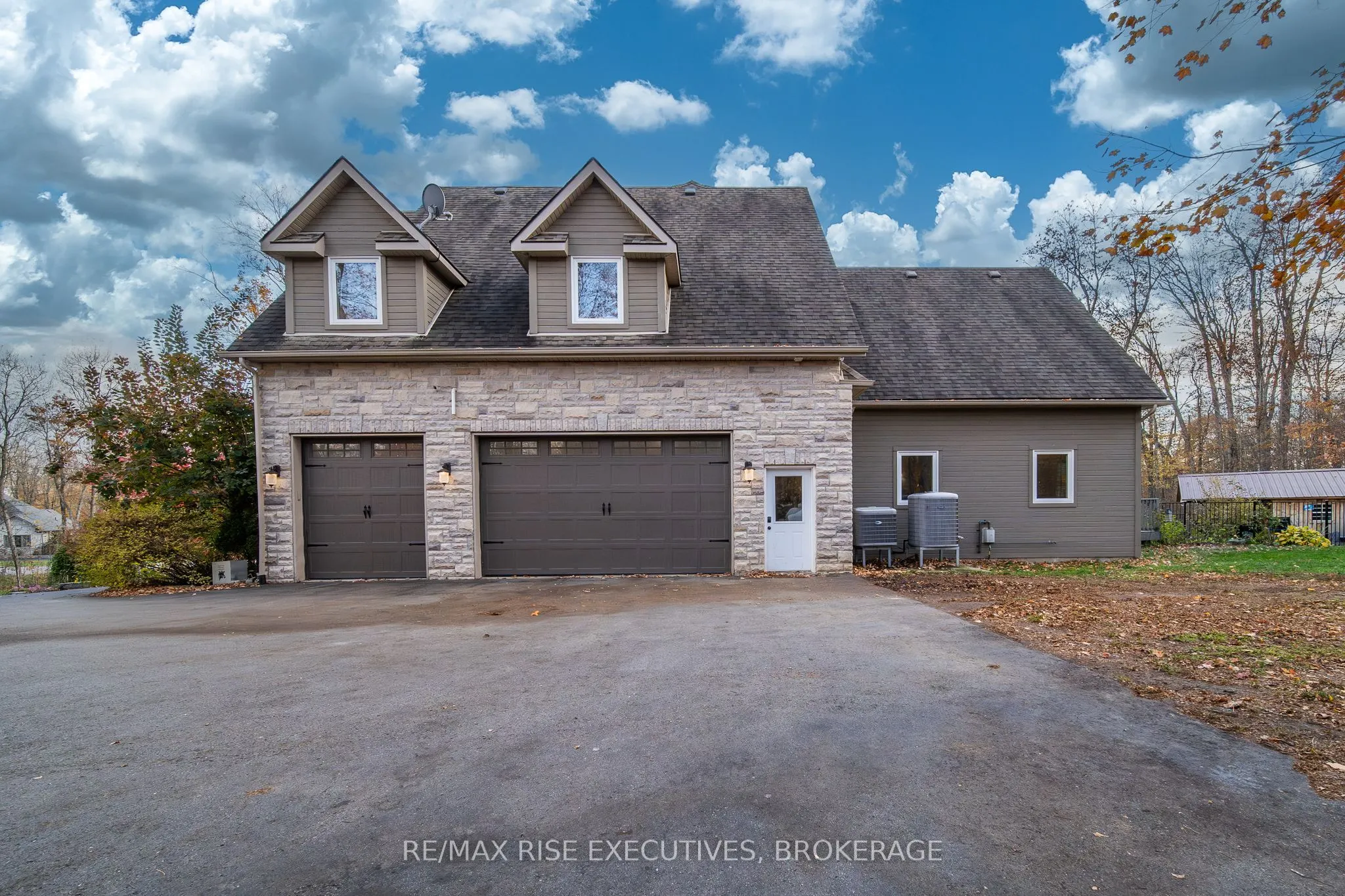 119 Fawn Brook Drive