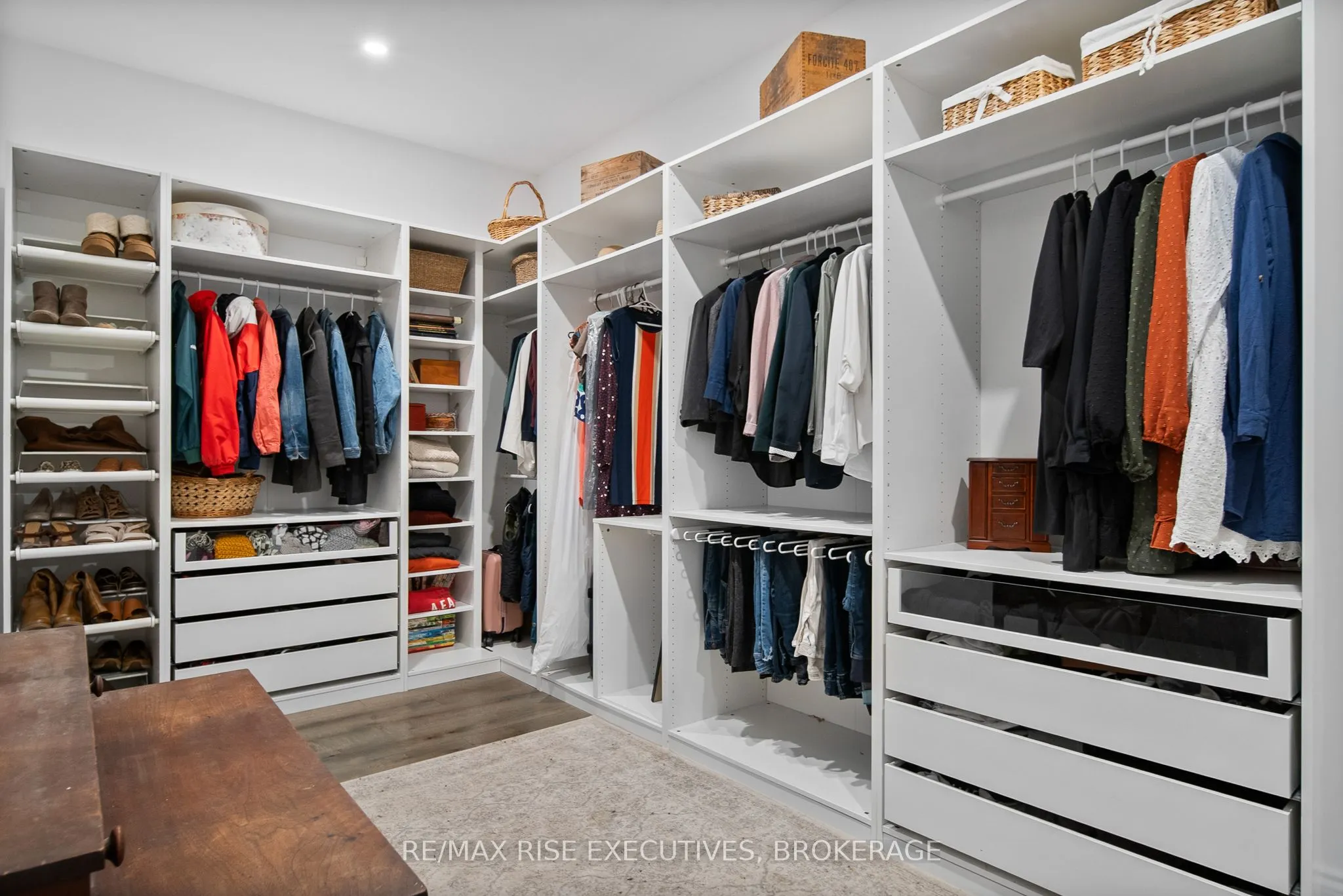 119 Fawn Brook Drive