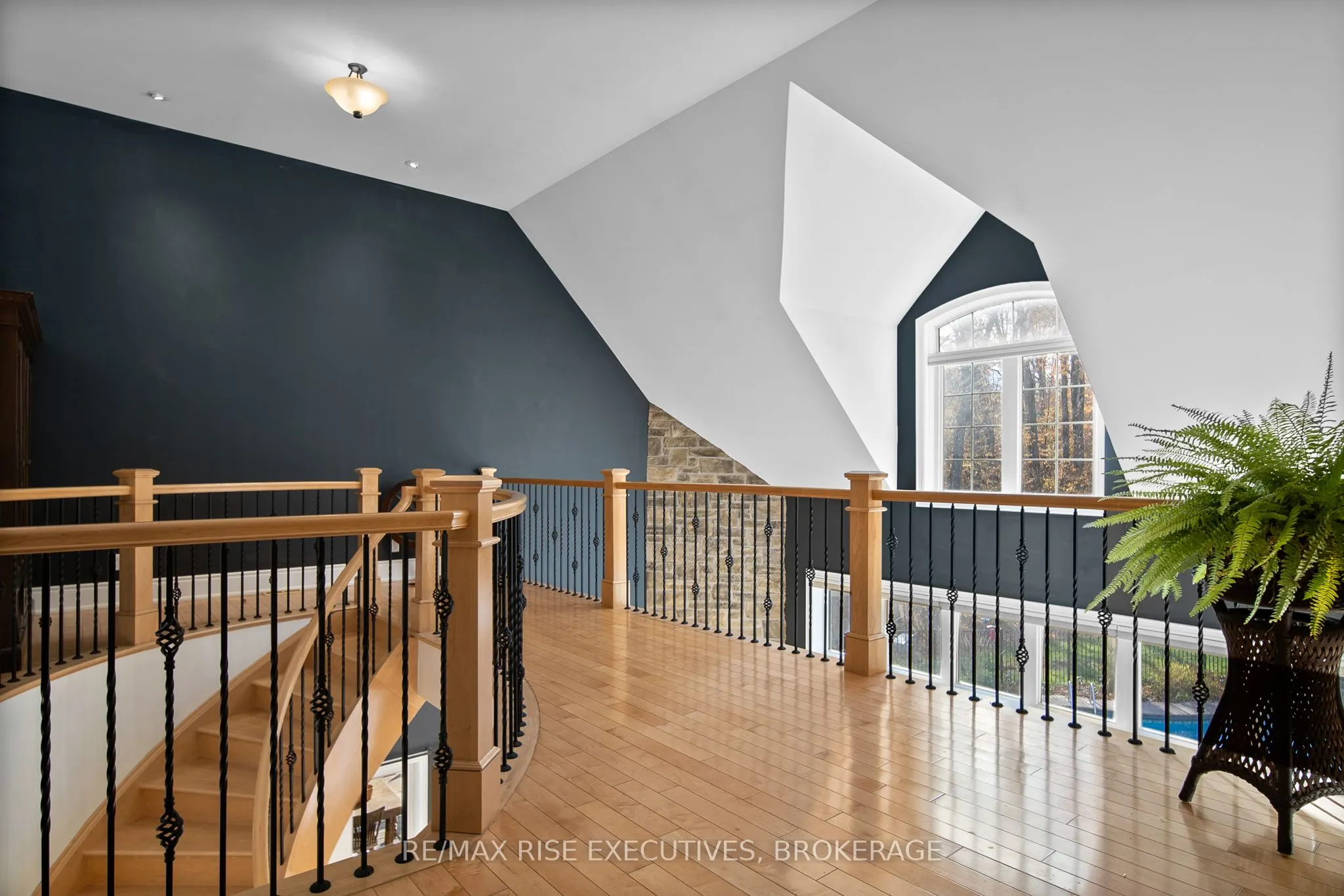 119 Fawn Brook Drive