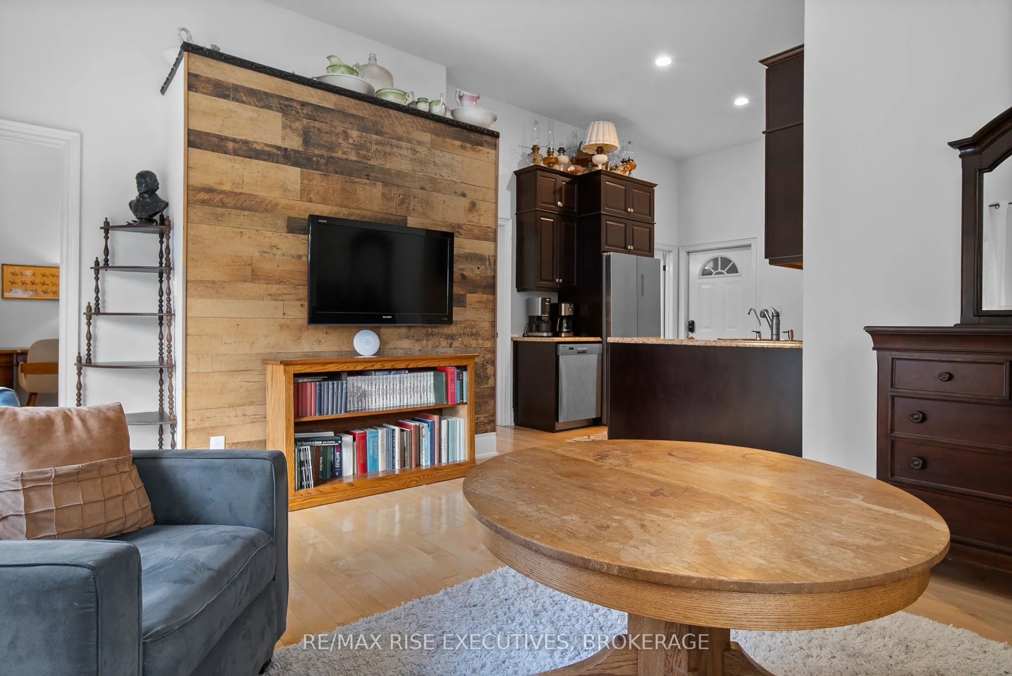 119 Fawn Brook Drive