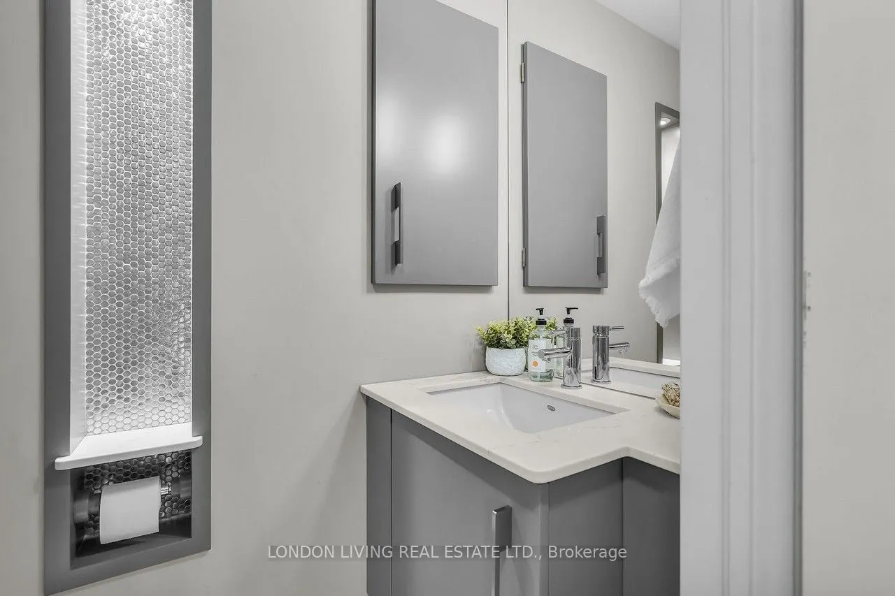 30 Grand Avenue, #21