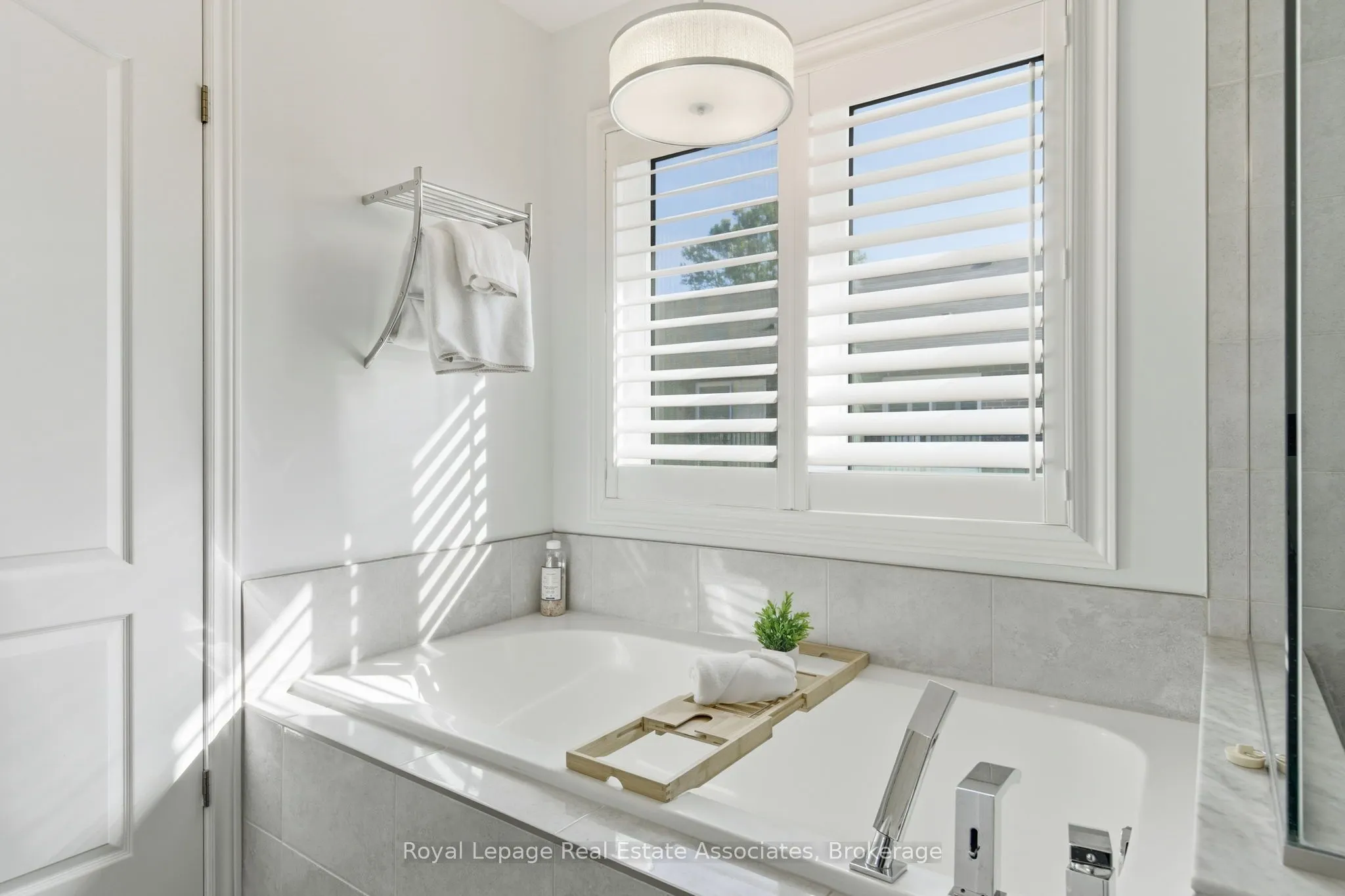 421 Kitty Murray Lane