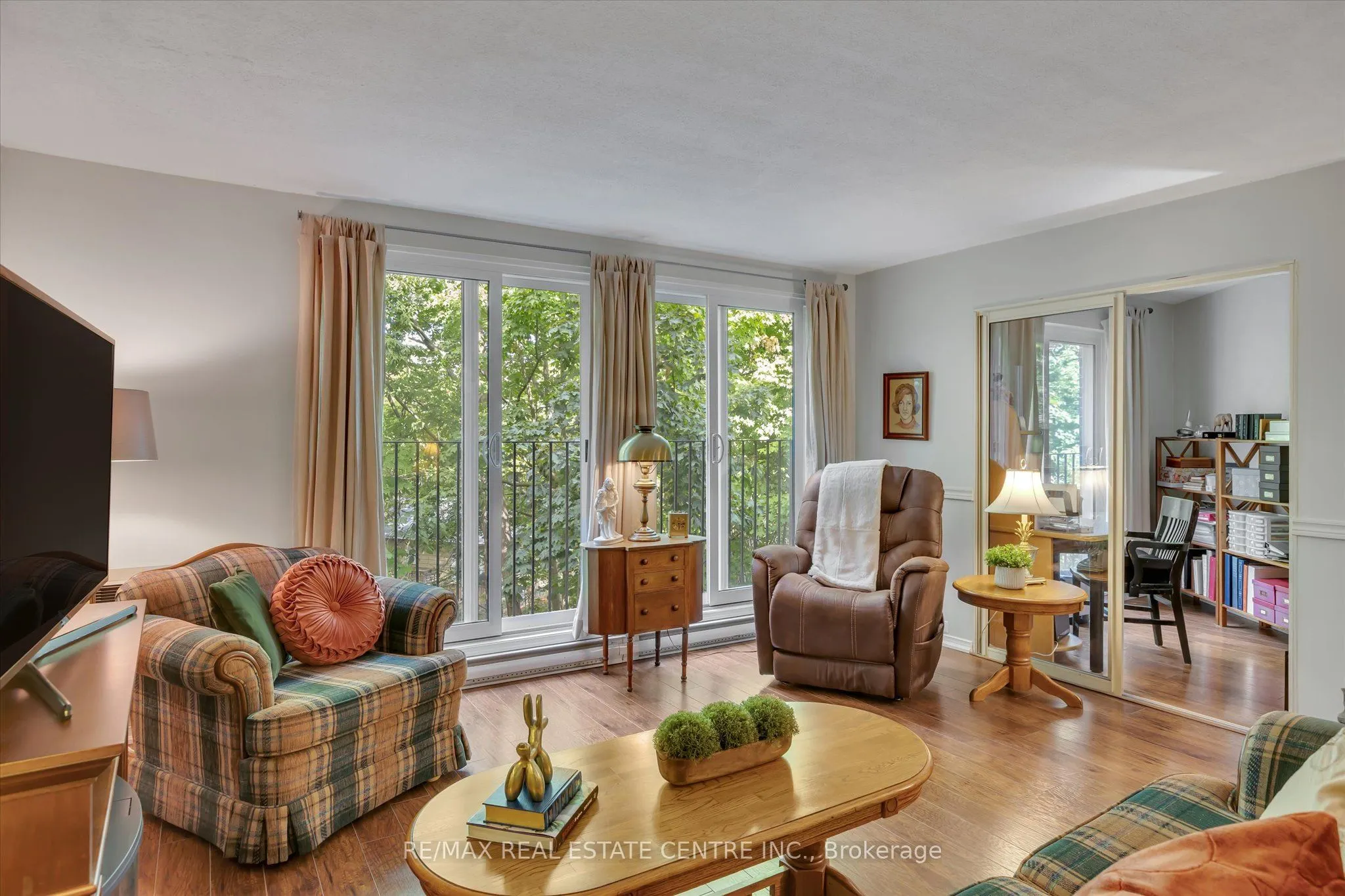 1111 WATER Street, #209