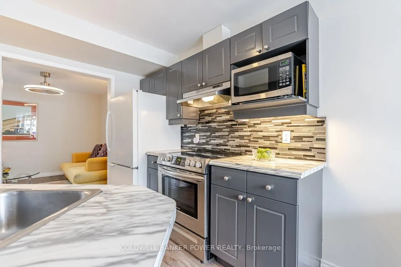 20 Kernohan Parkway, #14