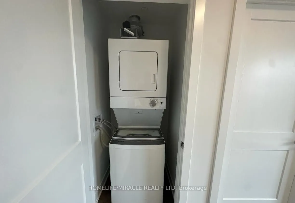 312 Erb Street W, #210