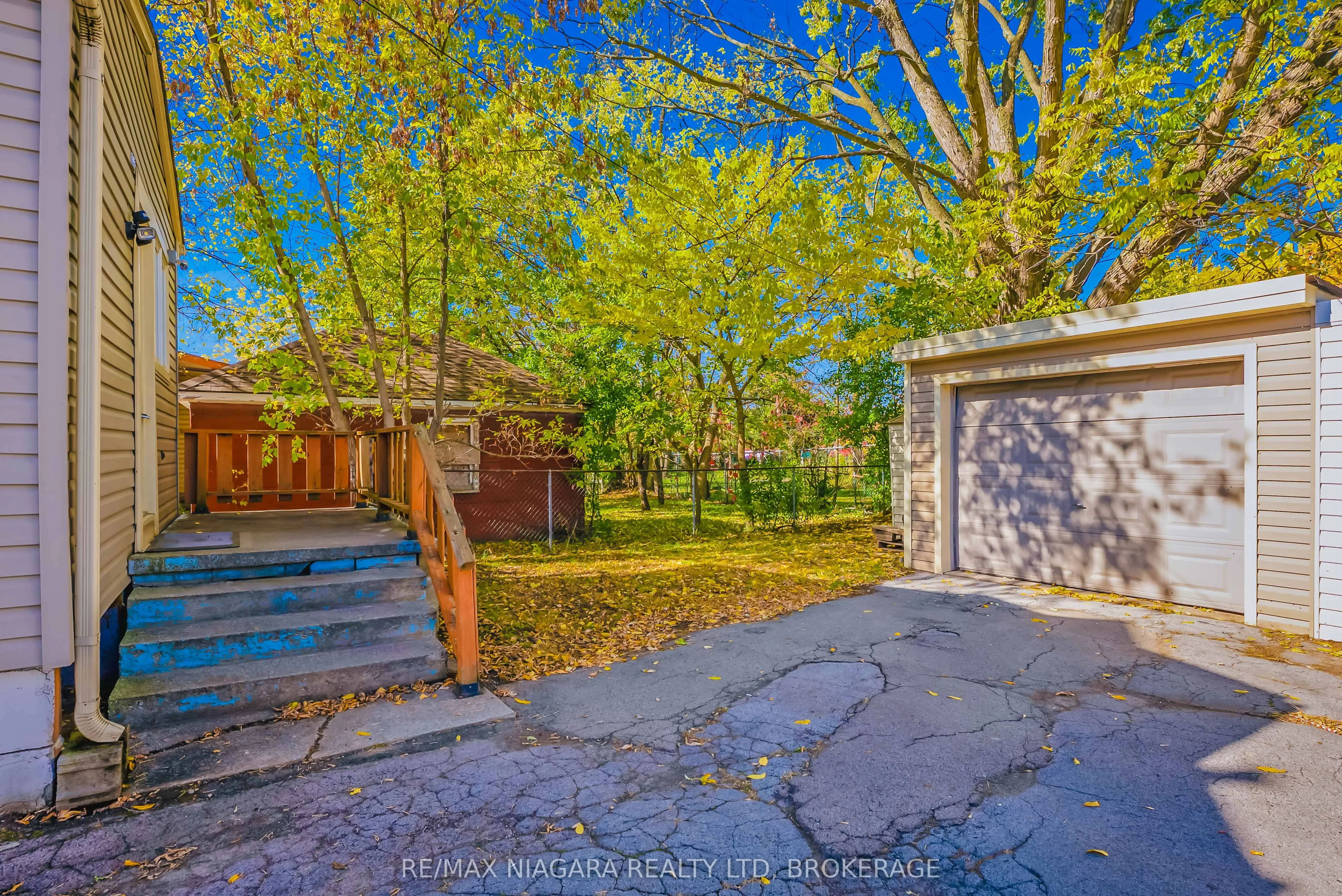 5231 Kitchener Street