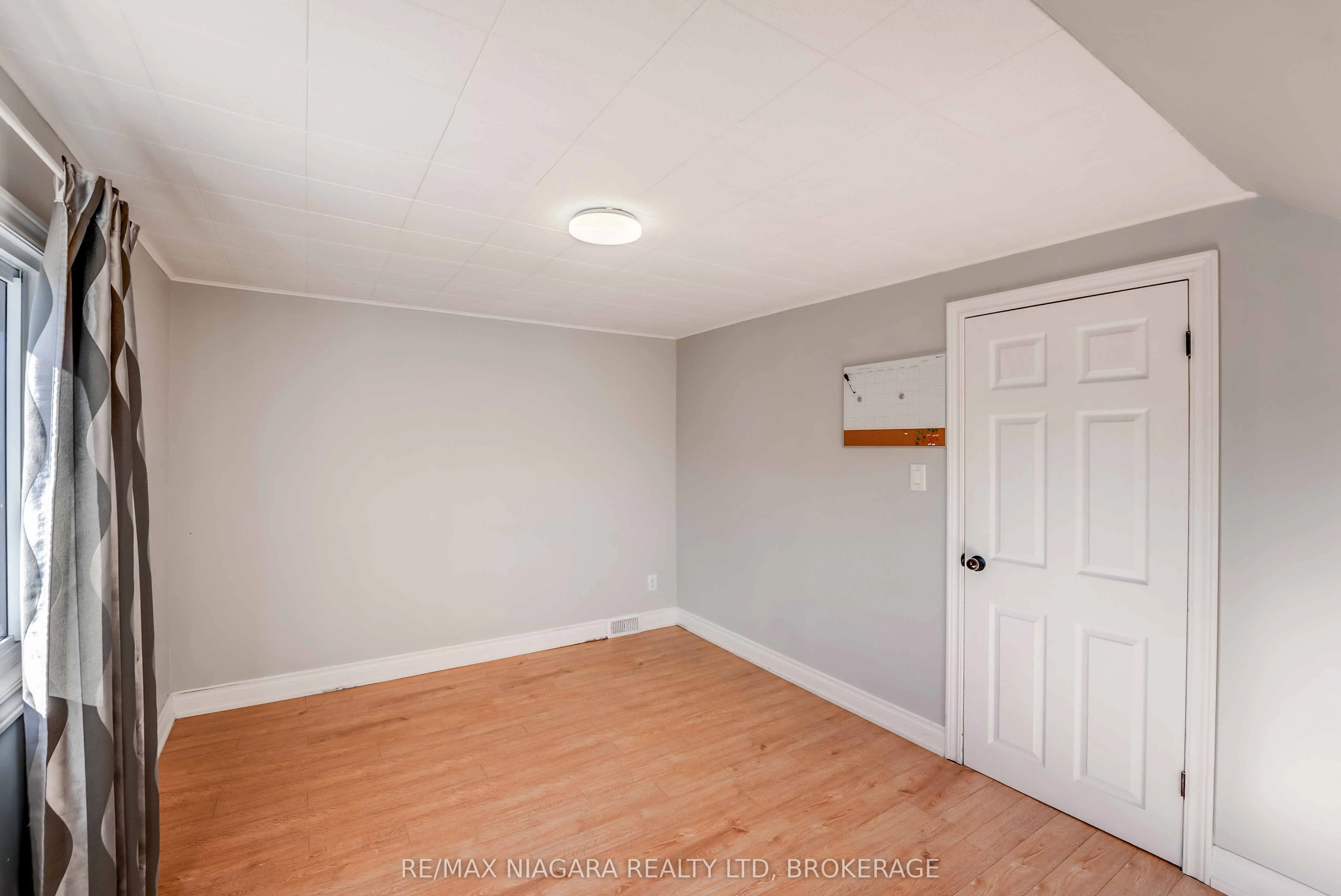 5231 Kitchener Street