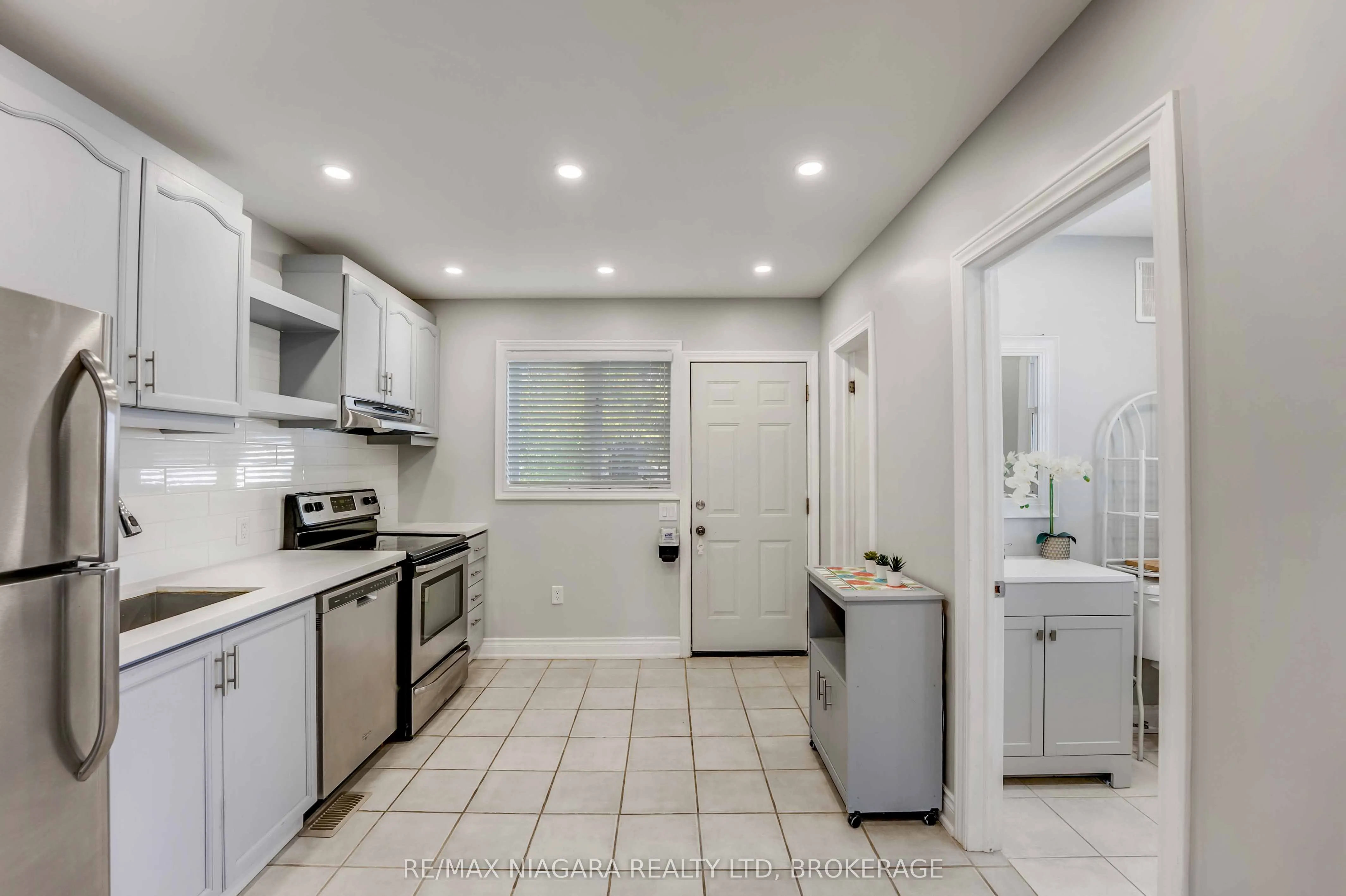 5231 Kitchener Street