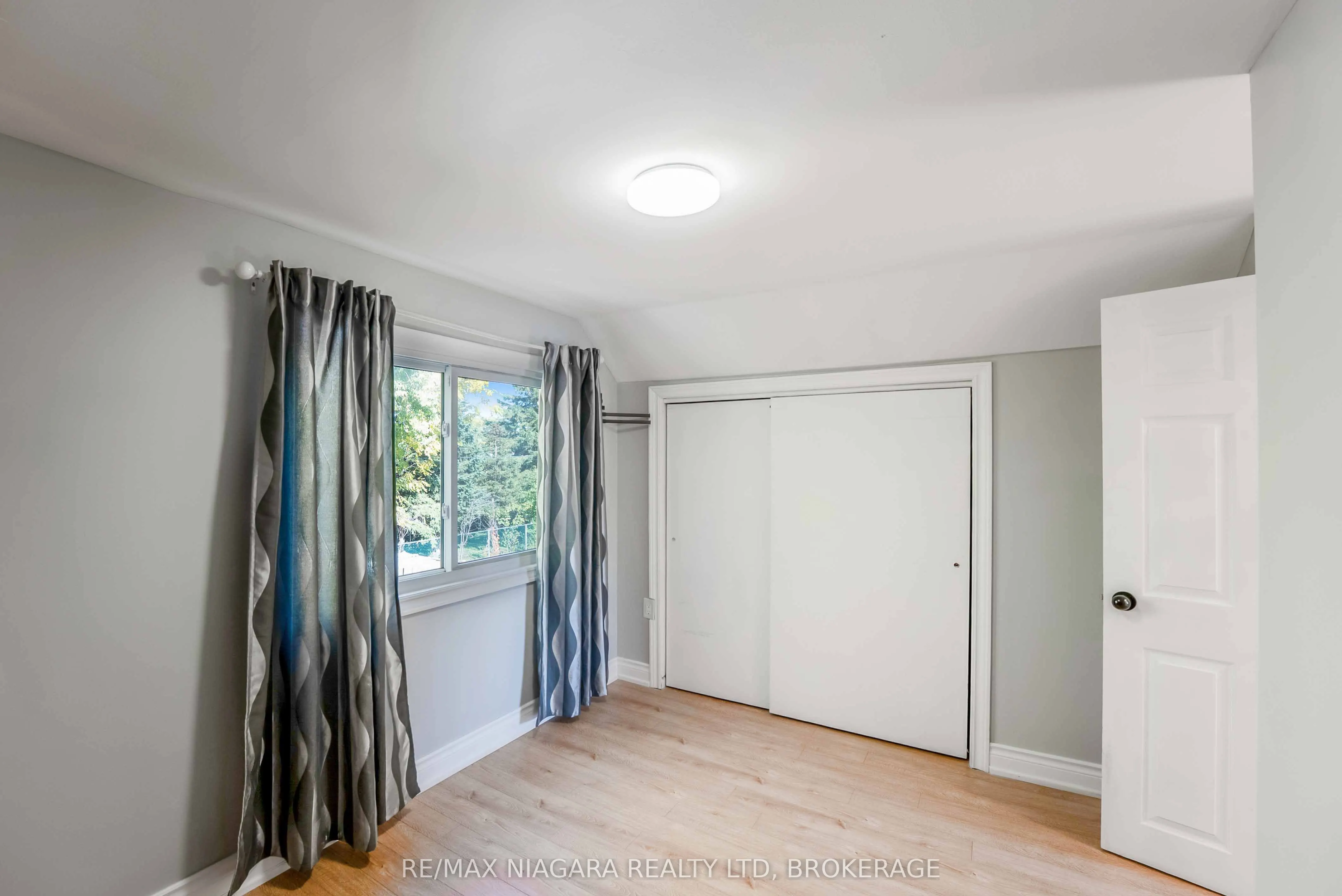 5231 Kitchener Street