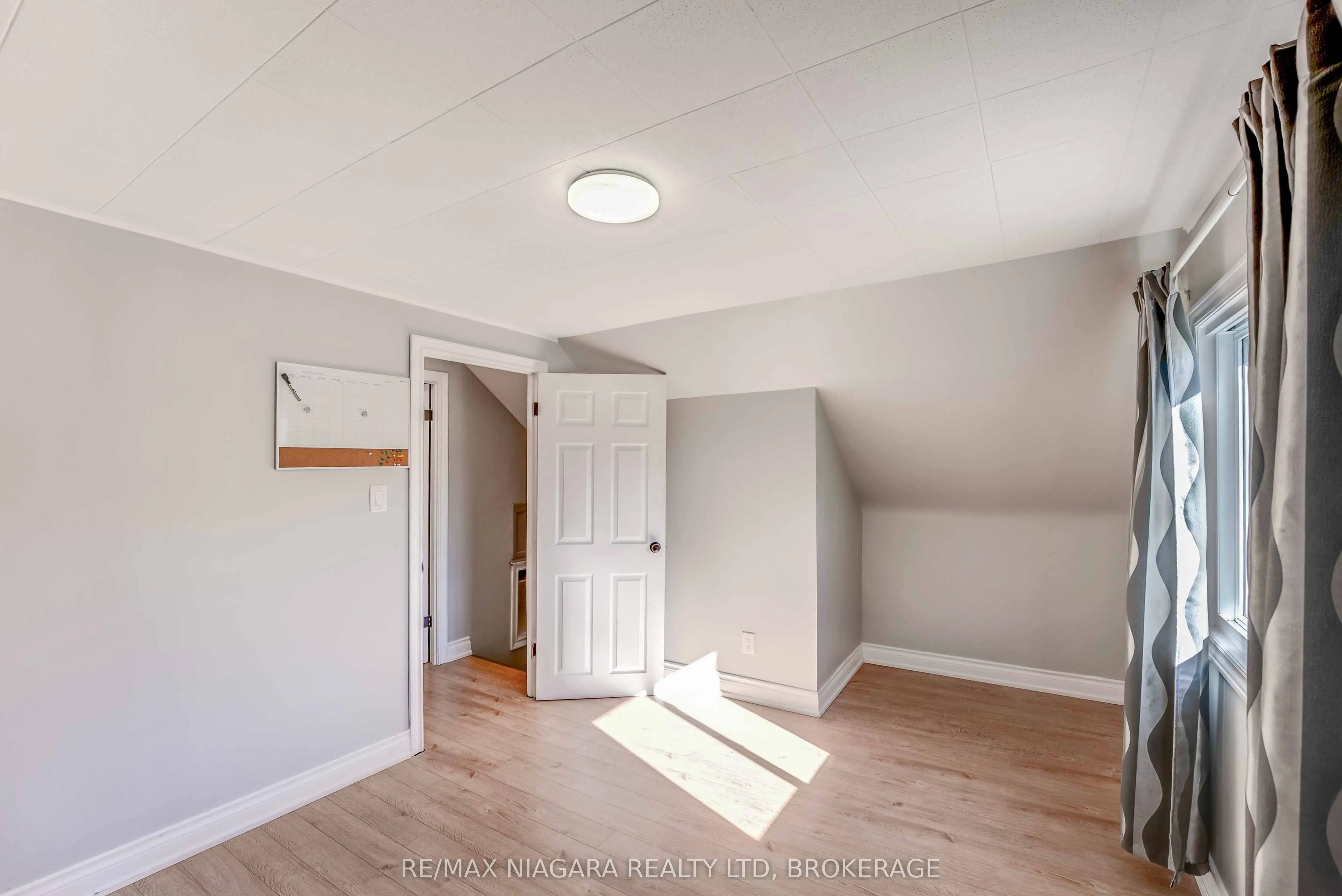 5231 Kitchener Street