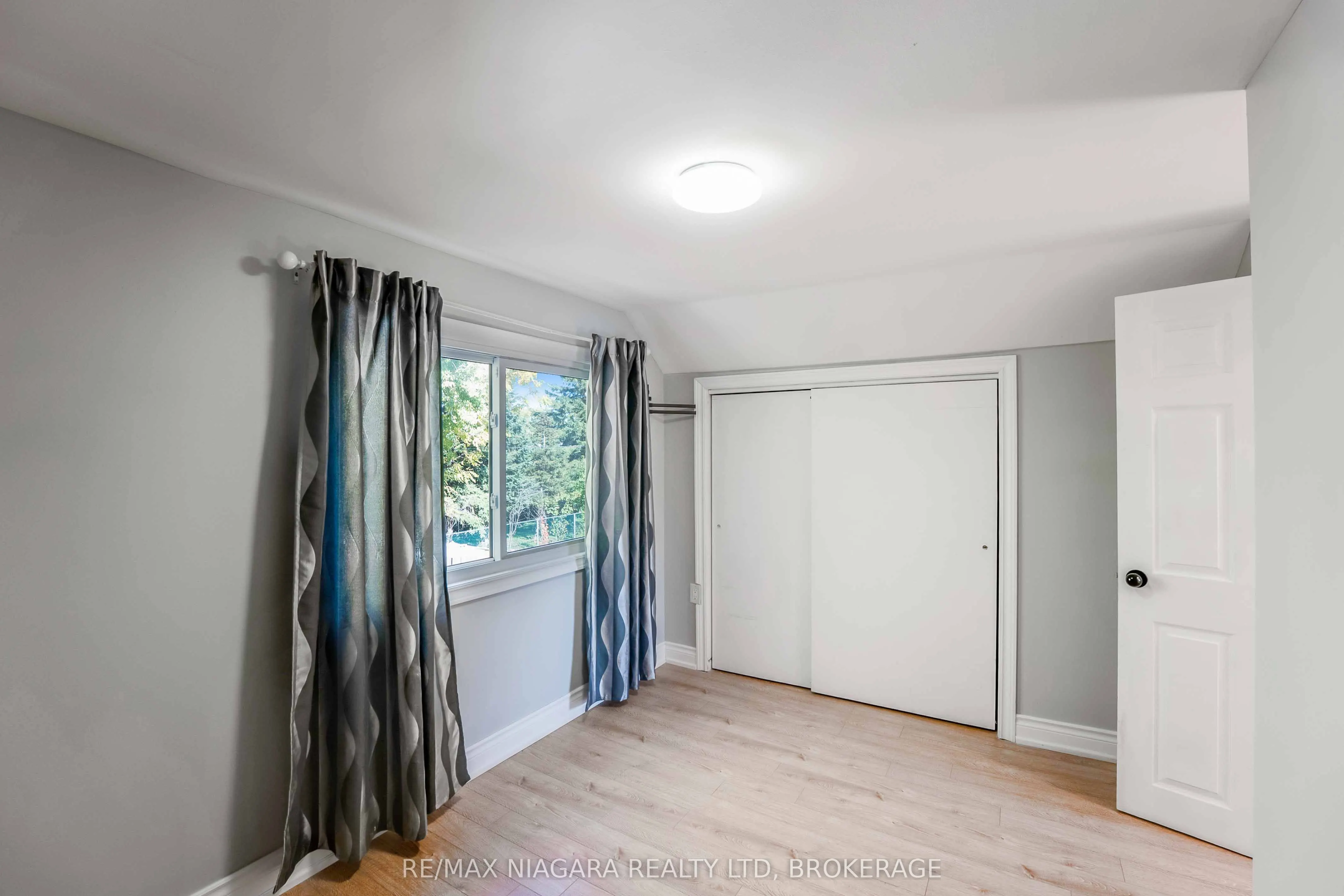 5231 Kitchener Street