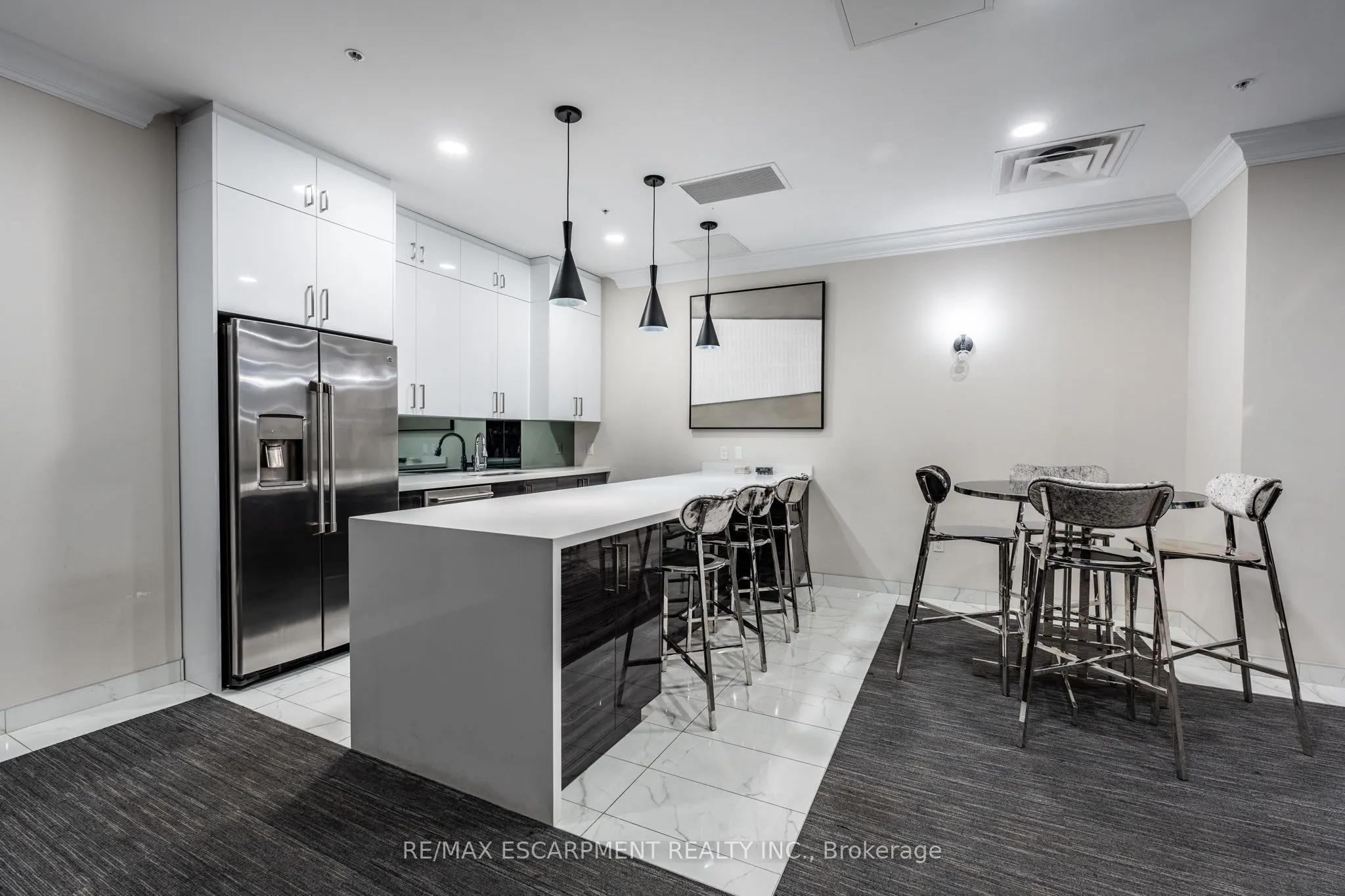 118 King Street E, #921