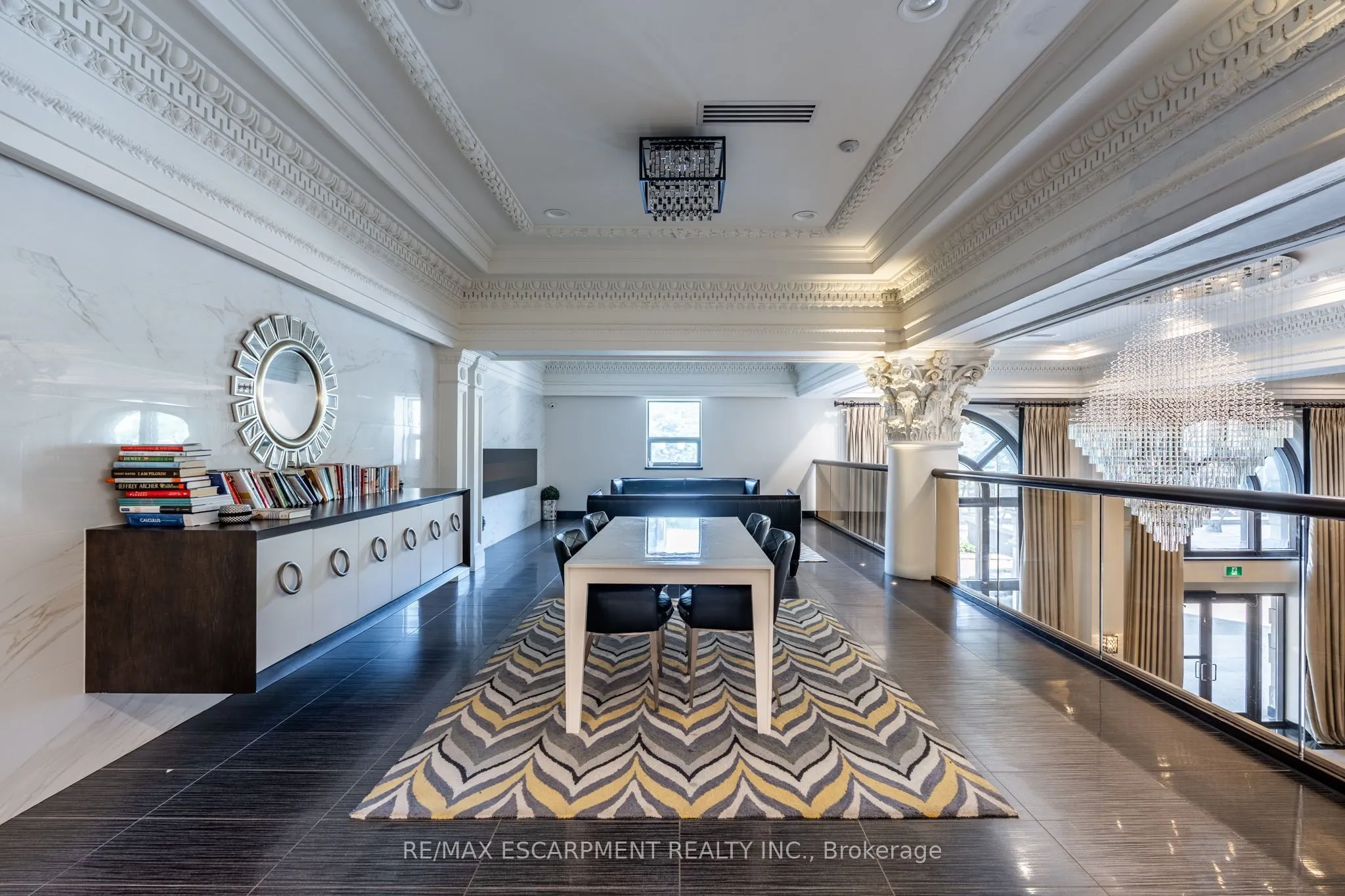 118 King Street E, #921