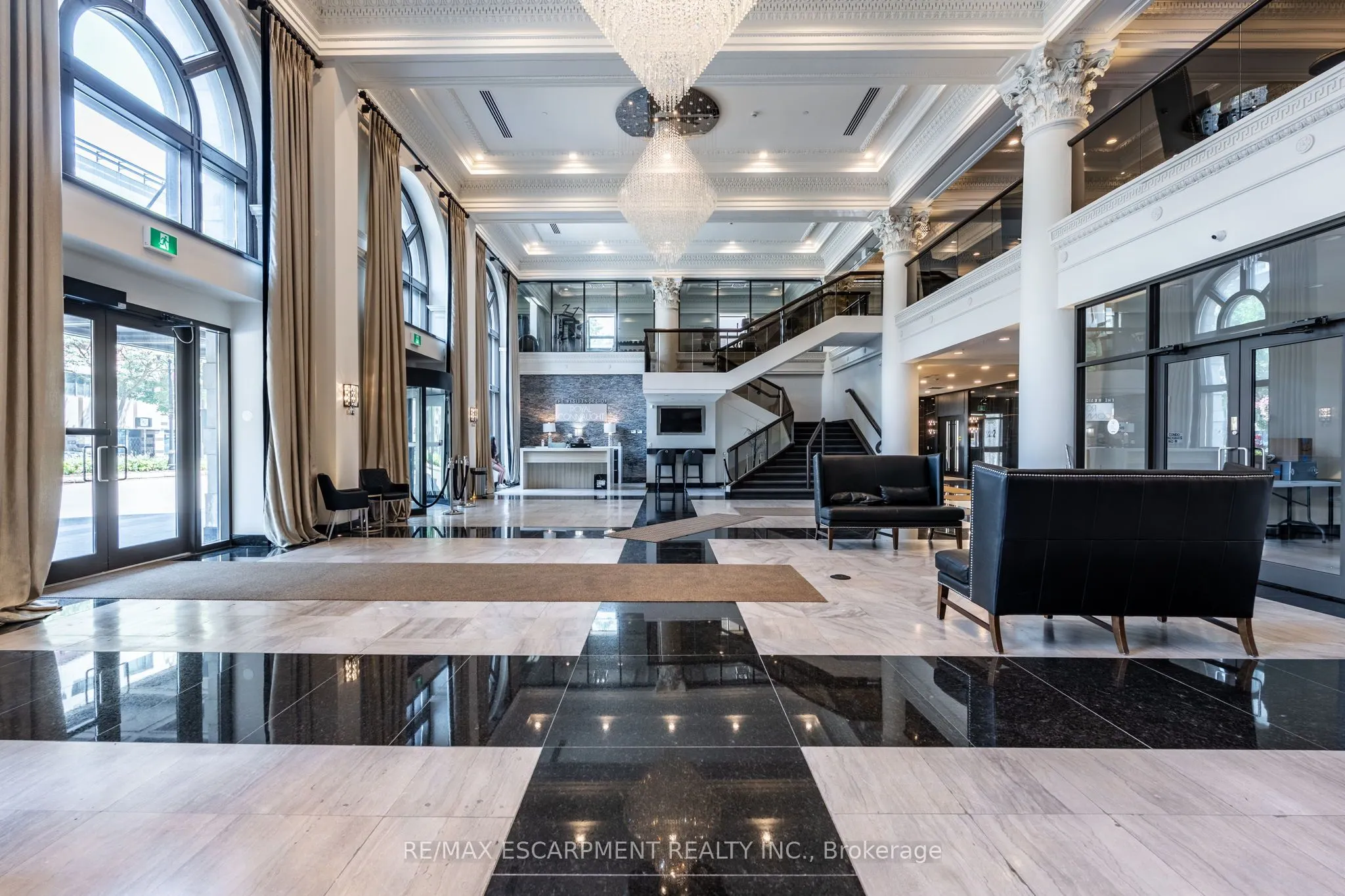 118 King Street E, #921