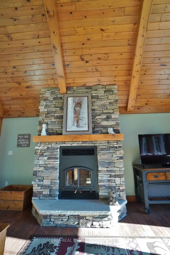 1030 Wapiti Cl Close