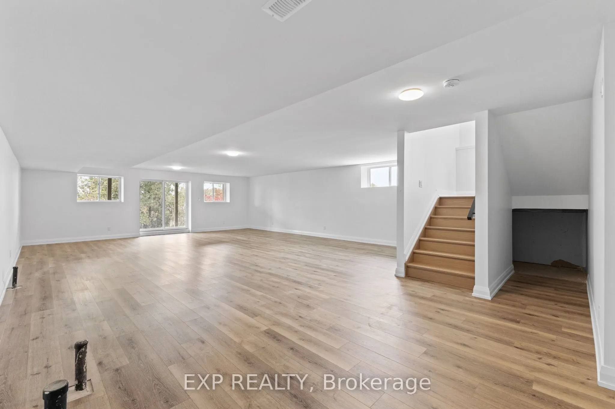 6819 Notre Dame Street