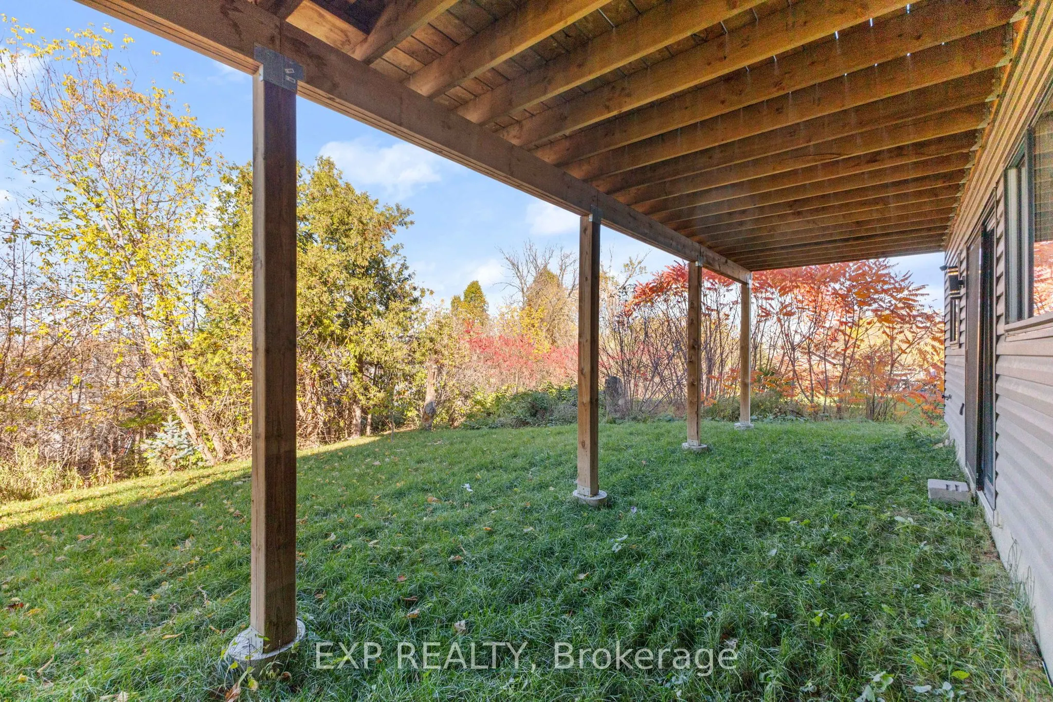 6819 Notre Dame Street